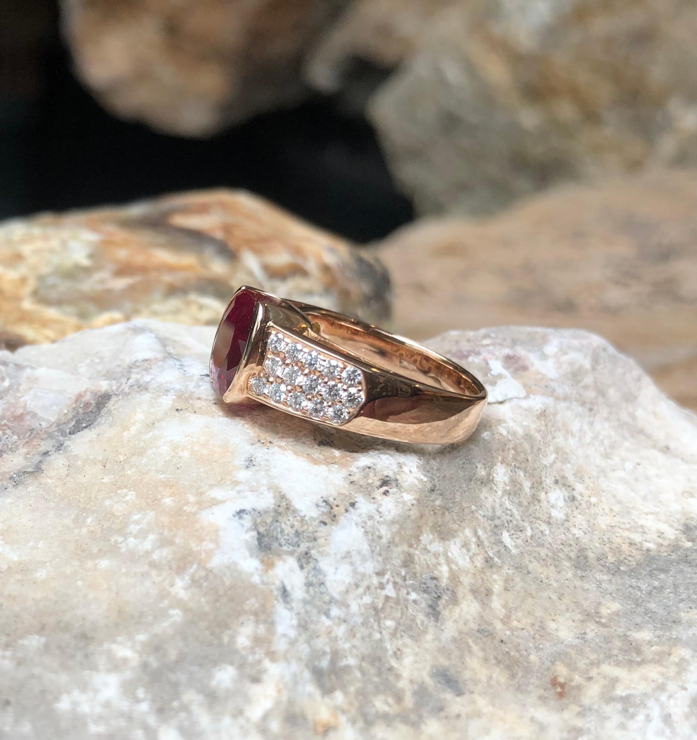Ruby 3.20 Carat with Diamond 0.58 Carat Ring Set in 18 Karat Pink Gold Settings For Sale 6