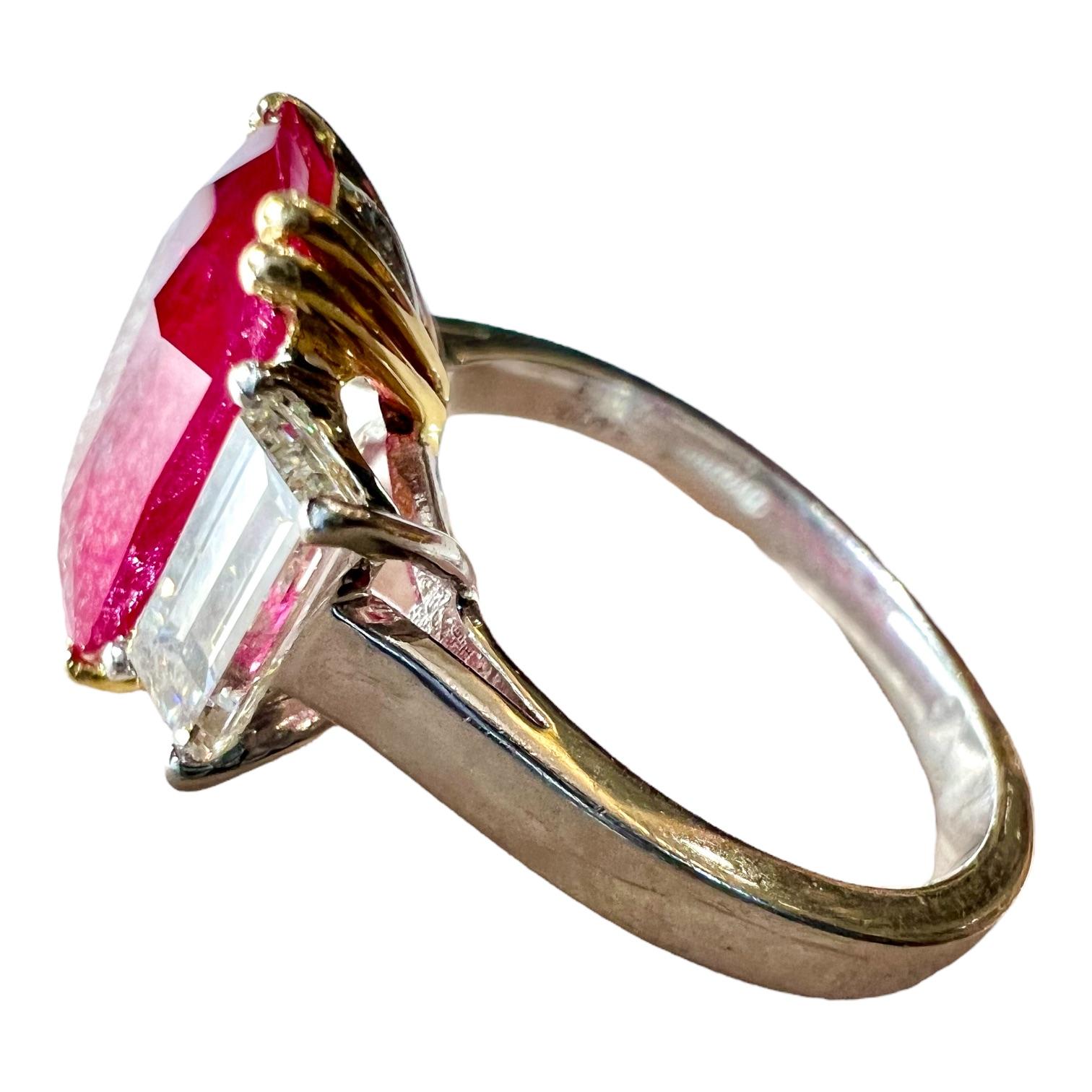 Women's or Men's Ruby : 4, 07 Carat and Two Diamonds : 1, 19 Carat Engagement Ring