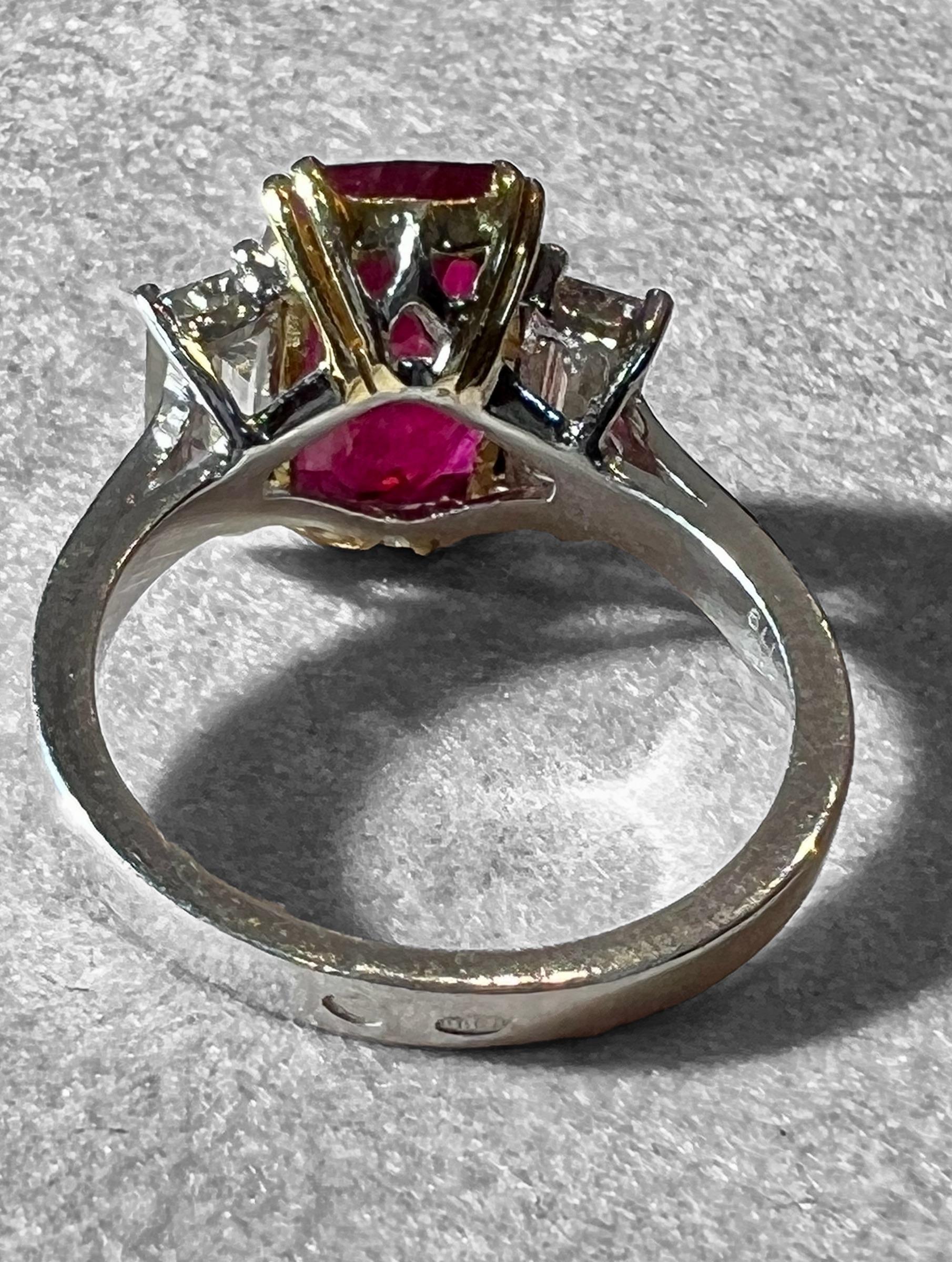 Ruby : 4, 07 Carat and Two Diamonds : 1, 19 Carat Engagement Ring 1
