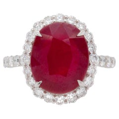 Ruby 6.50 Carat Ring with Diamonds 18k Gold