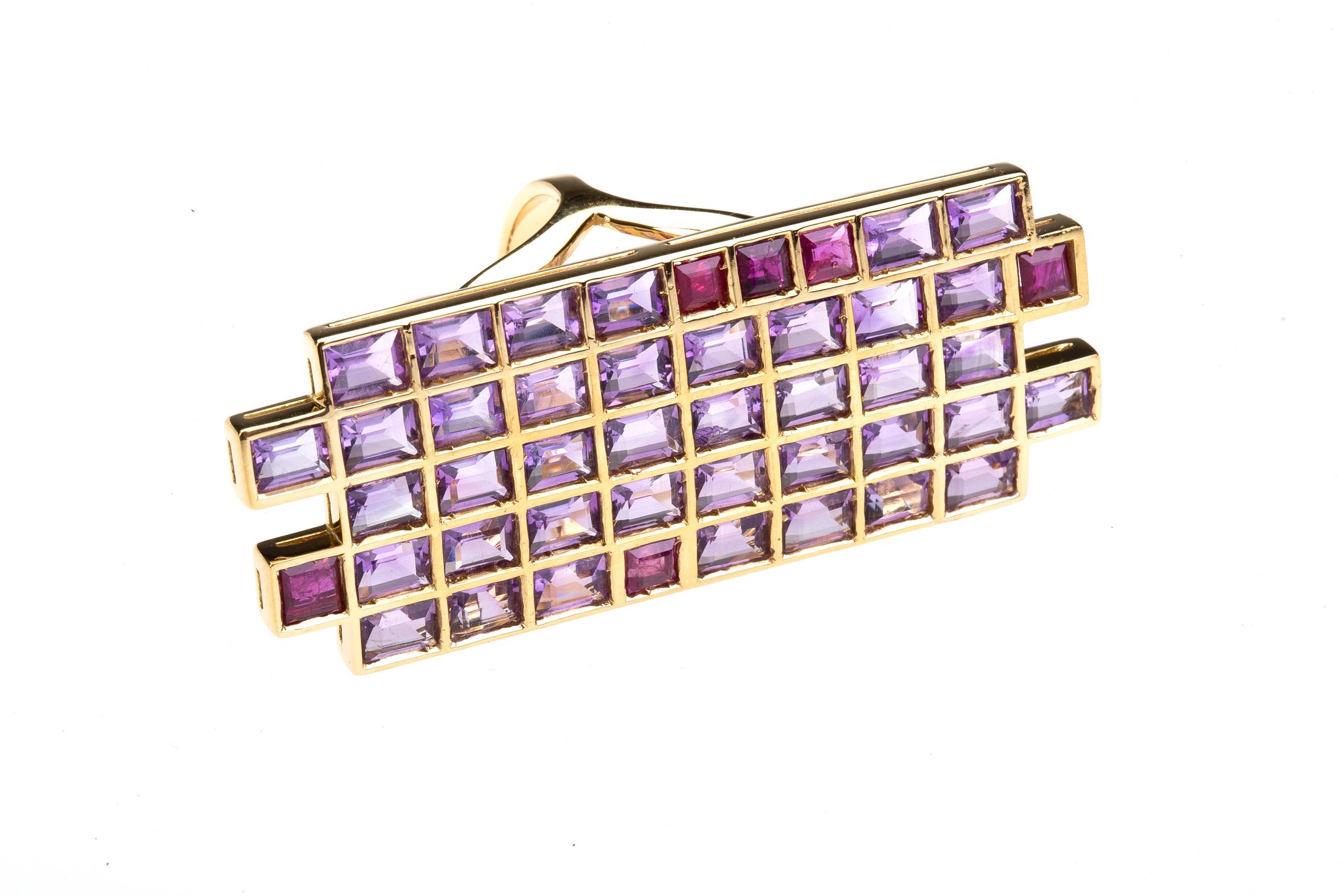 Women's or Men's Ruby Amethyst 18 Karat Gold Ring For Sale