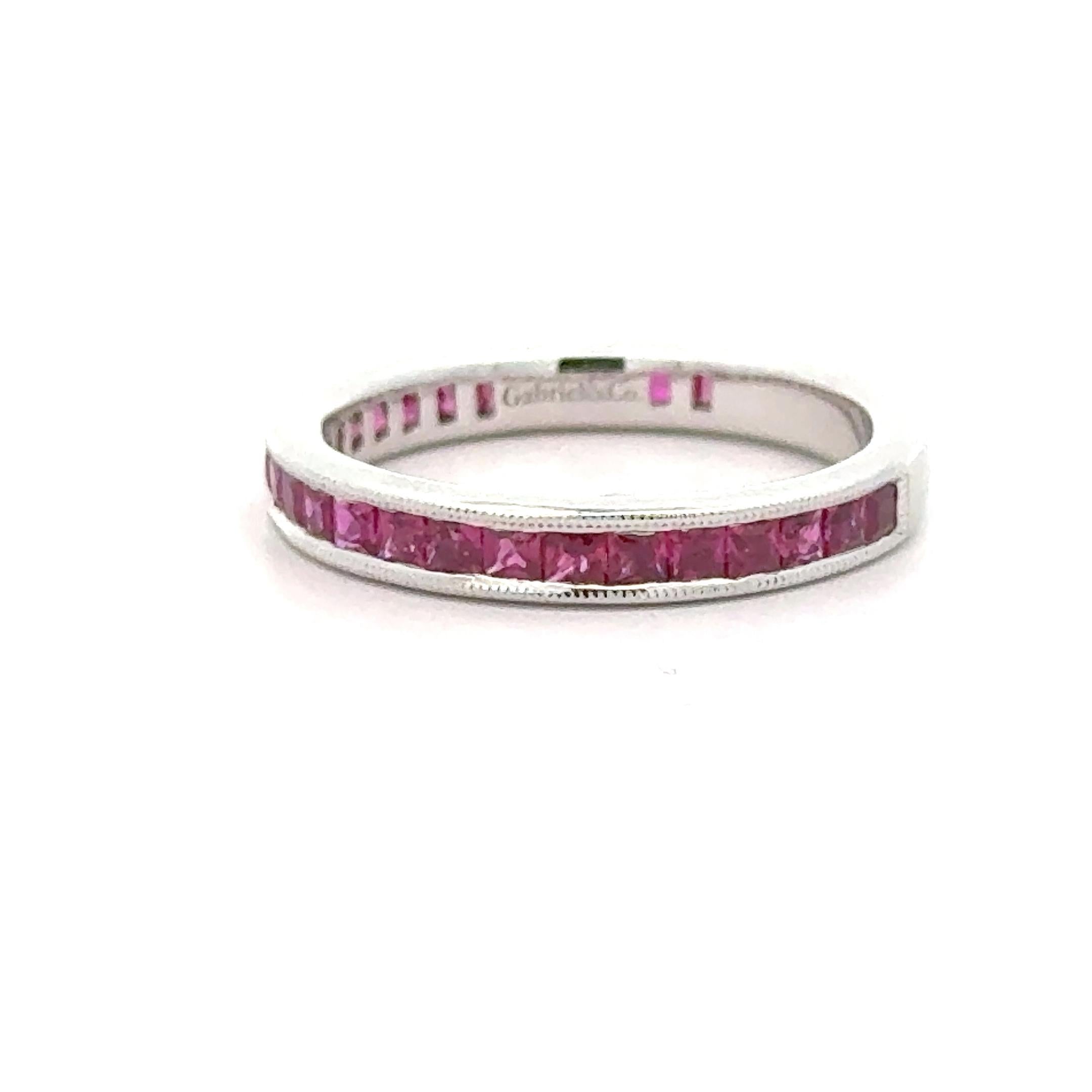 Anillo/anillo apilable de rubí y oro blanco de 14 quilates Corte princesa en venta