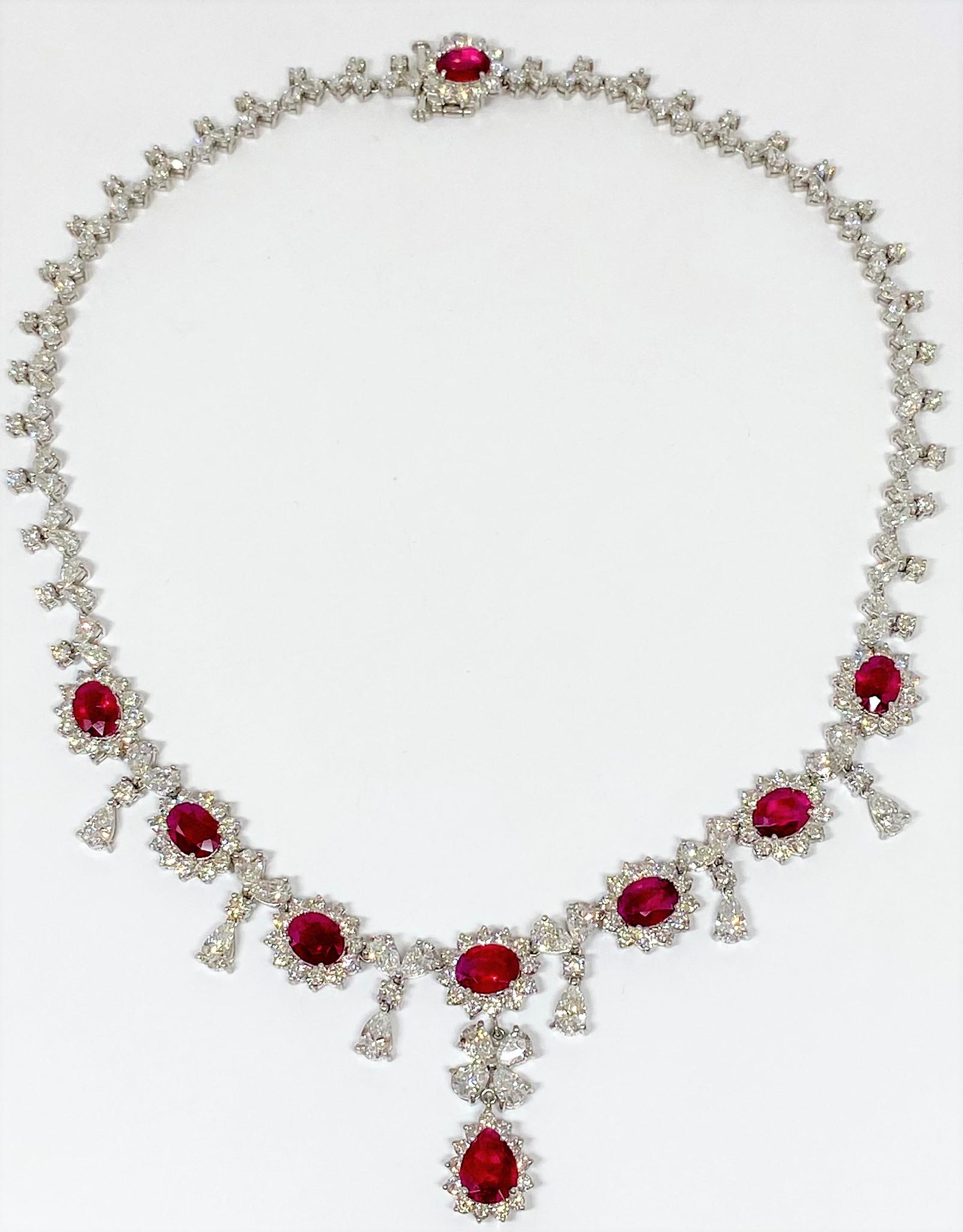Ruby and 21.0ct Diamond Drop Necklace in Platinum In New Condition For Sale In Houston, TX