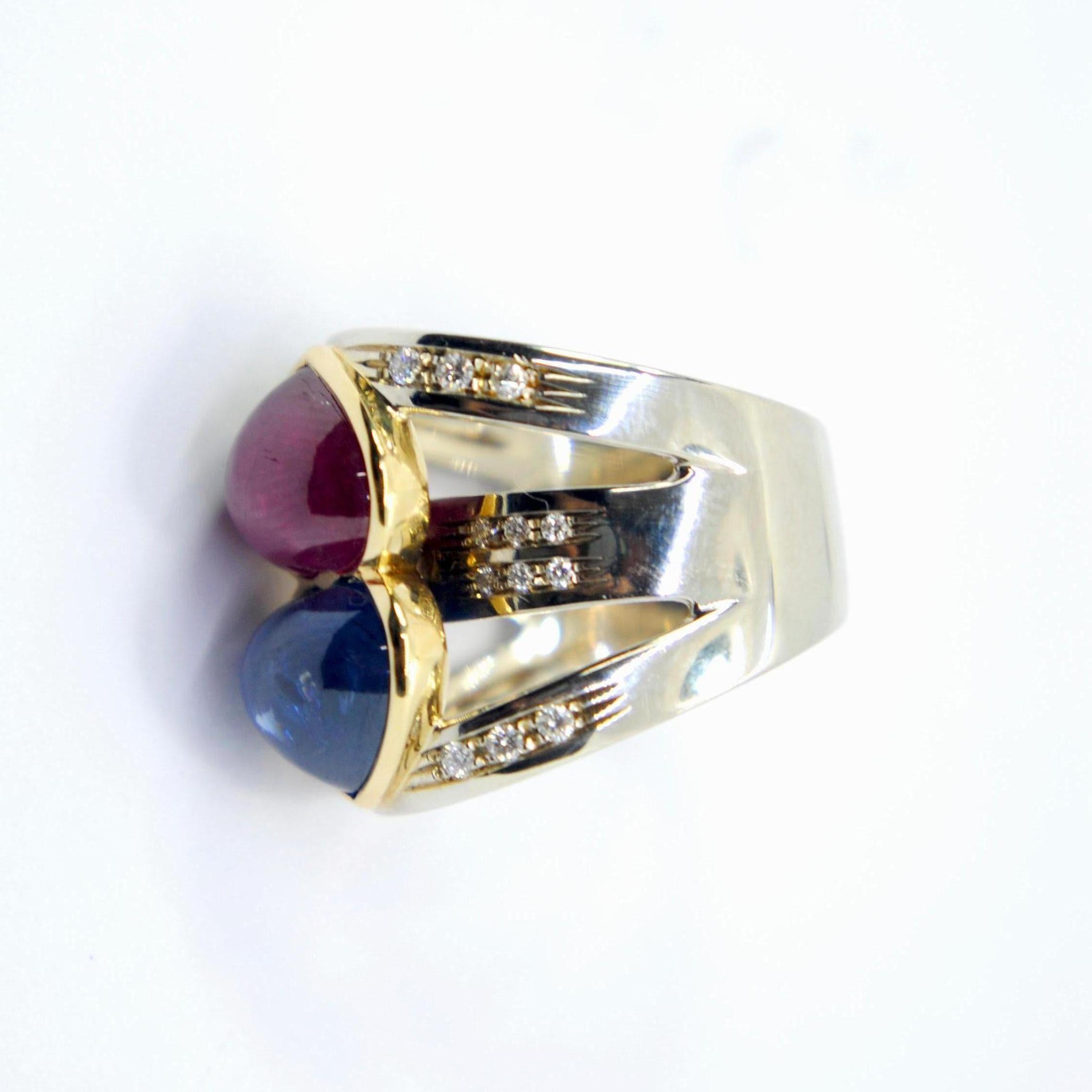 Ruby and Blue Sapphire Heart Shape Cabouchon in 18 Karat White Gold and Diamonds In New Condition In Bilbao, ES