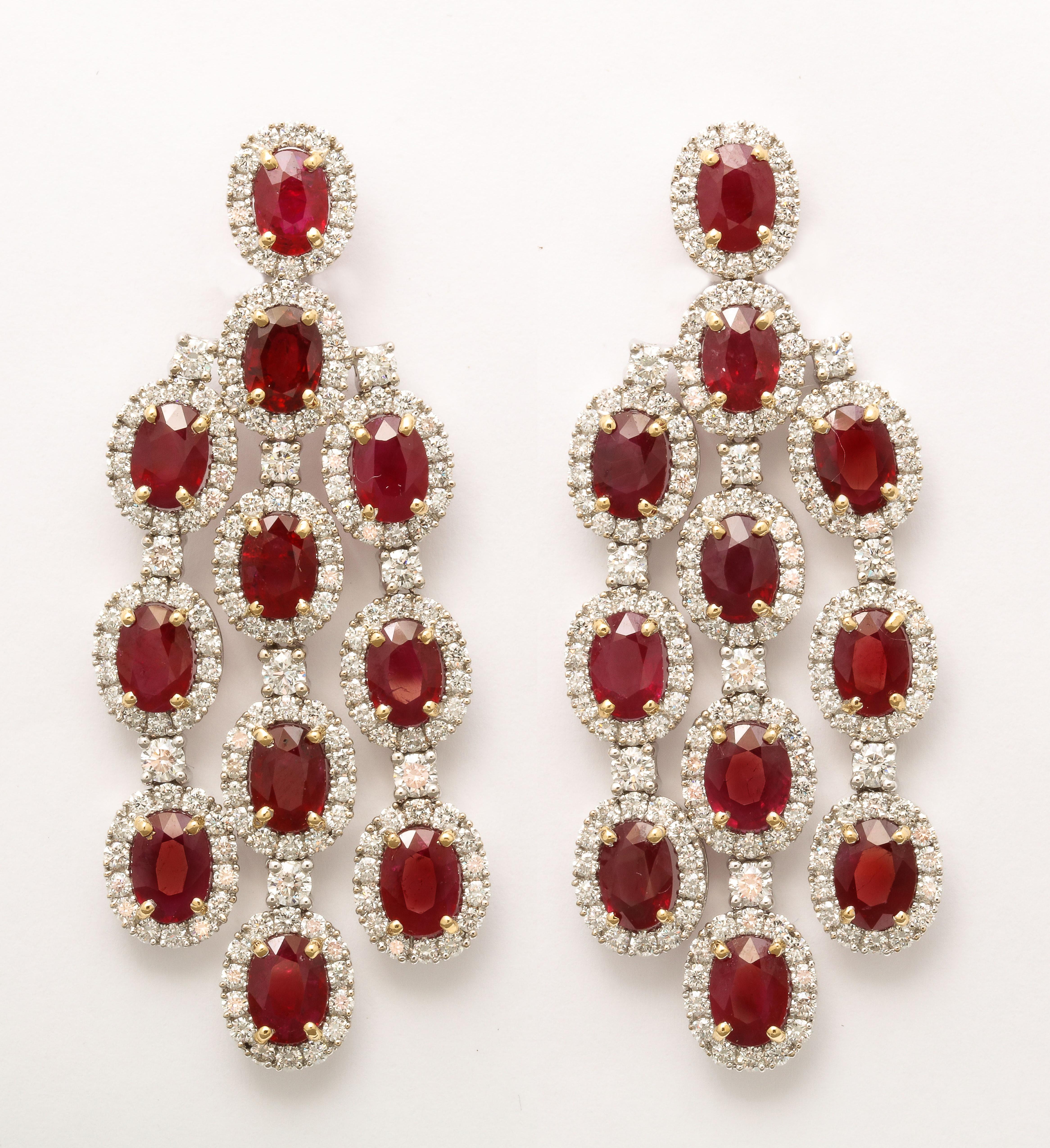 Ruby and Chandelier Earring In New Condition For Sale In New York, NY
