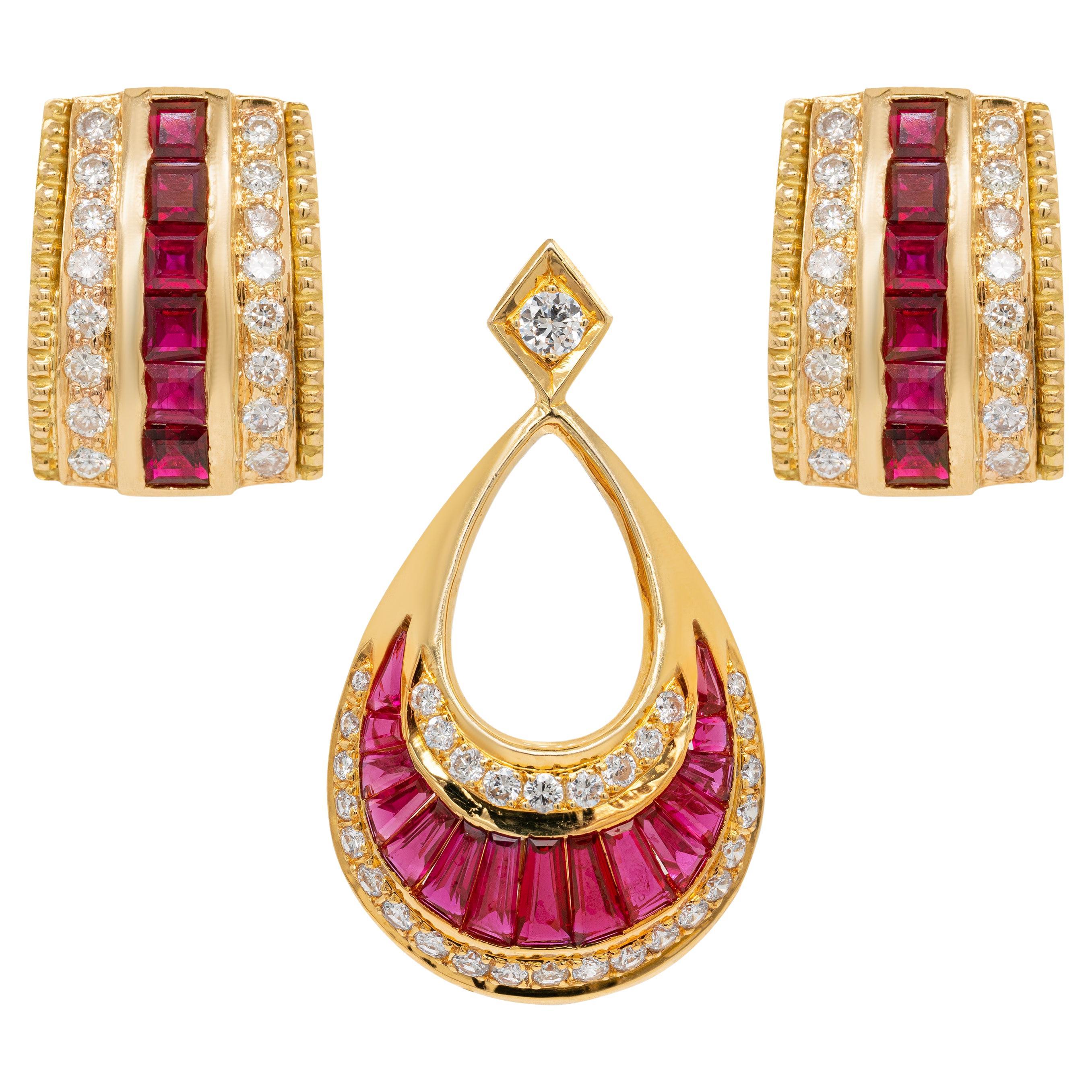 Ruby and Diamond 18 Carat Yellow Gold Earrings and Pendant Set For Sale