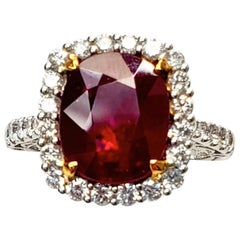 Ruby and Diamond 18 Karat Gold Ring