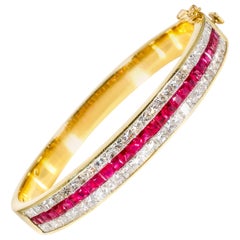 Ruby and Diamond 18 Karat Yellow Gold Bangle Bracelet Ruby and Diamond 18 Karat Yellow Gold Bangle Bracelet