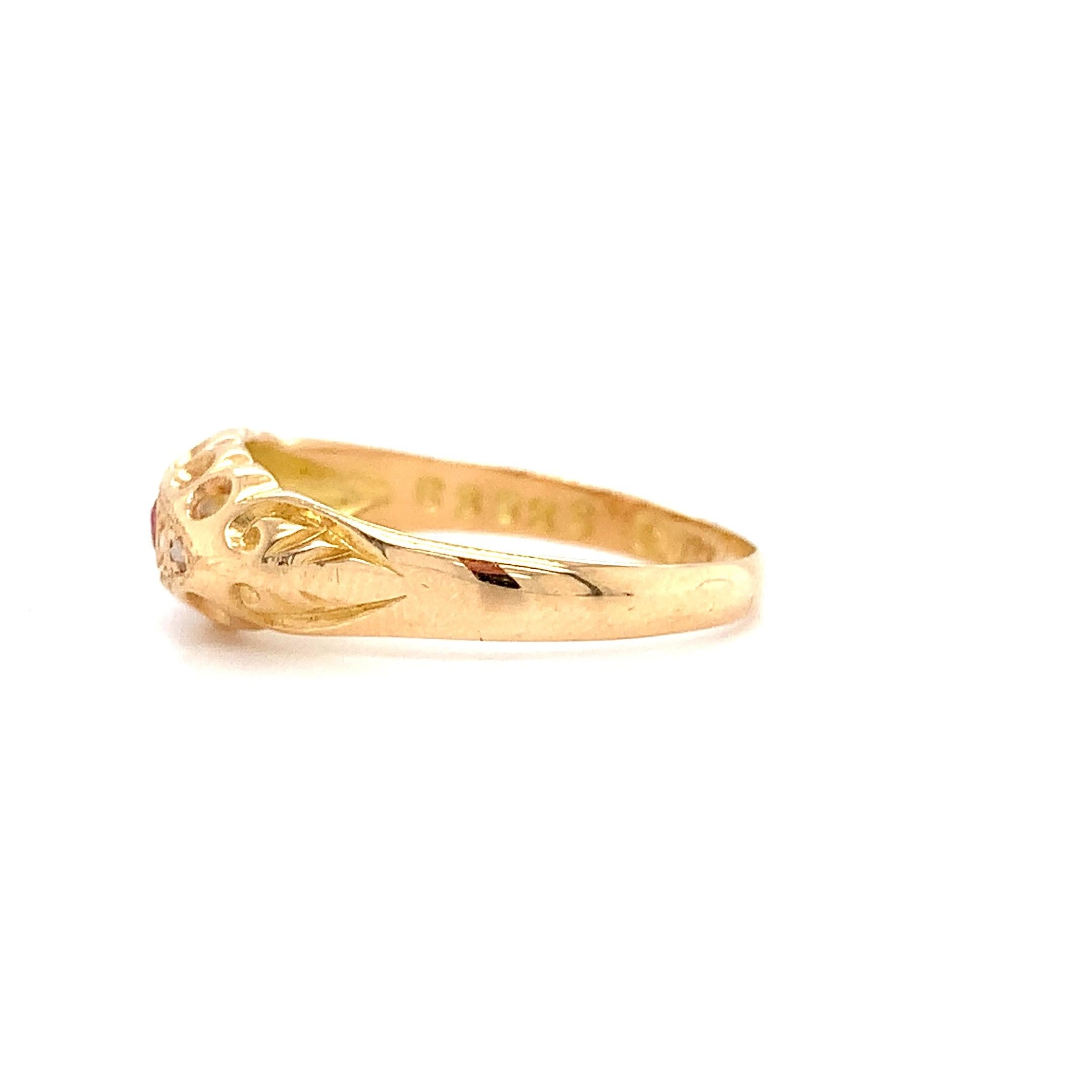 Rubin und Diamant antiker Verlobungsring 18k Gelbgold im Angebot 1