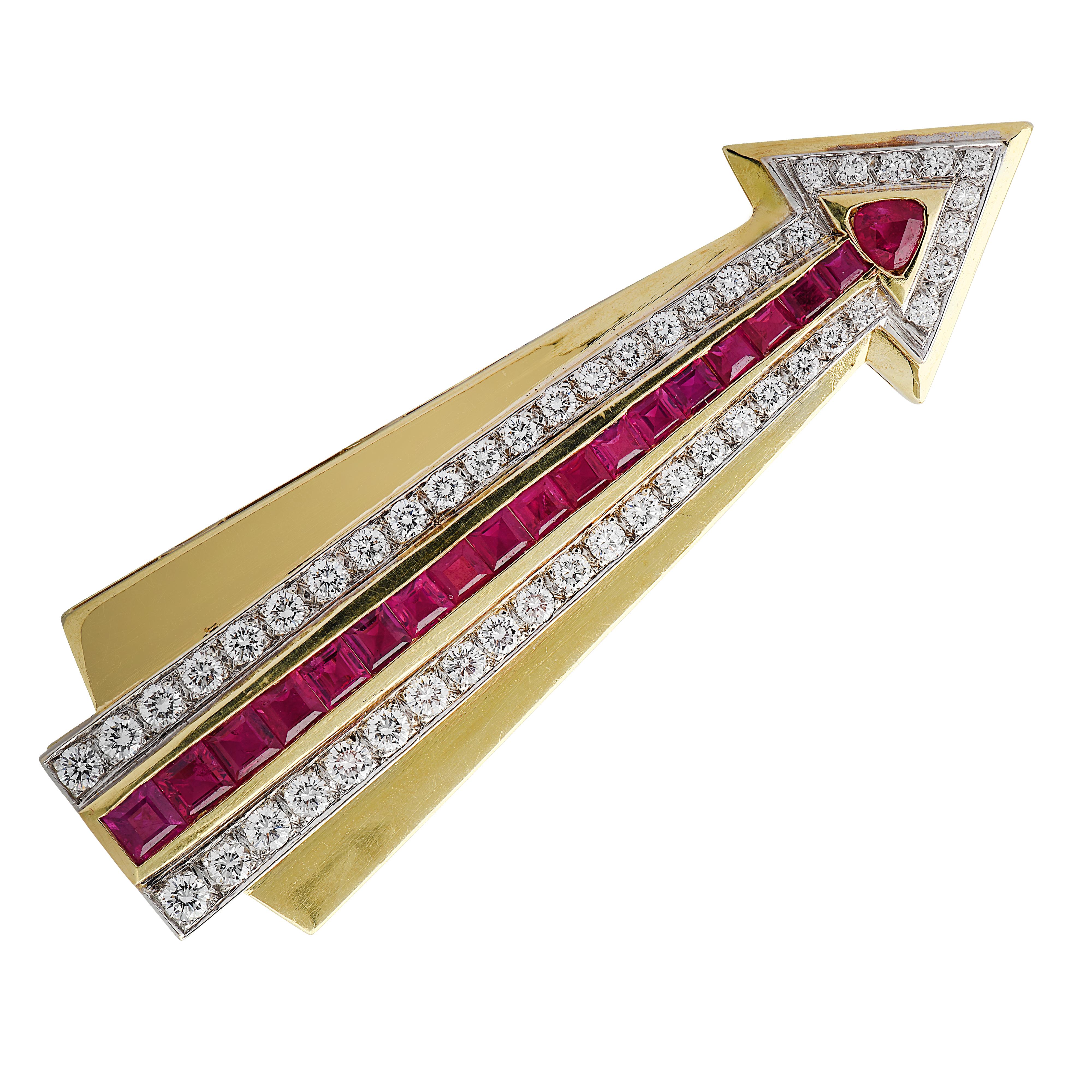 Ruby and Diamond Arrow Brooch In Good Condition In Miami, FL