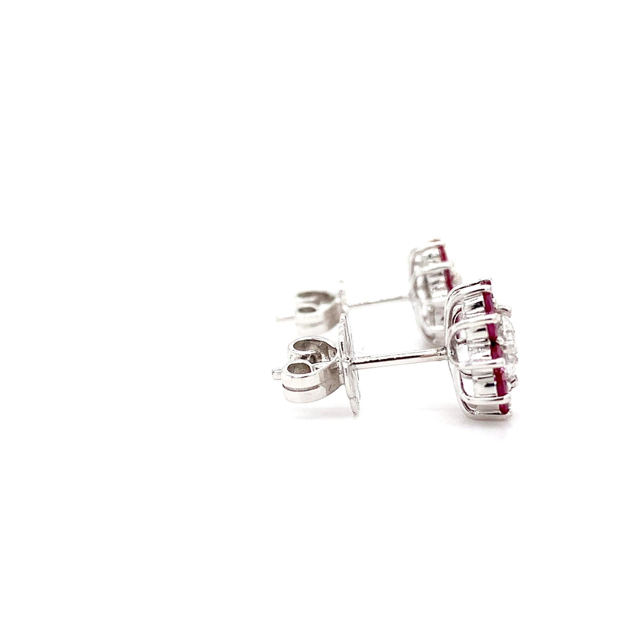 Pendientes art deco flor de rubí y diamante oro blanco 18k en Nuevo estado para la venta en London, GB