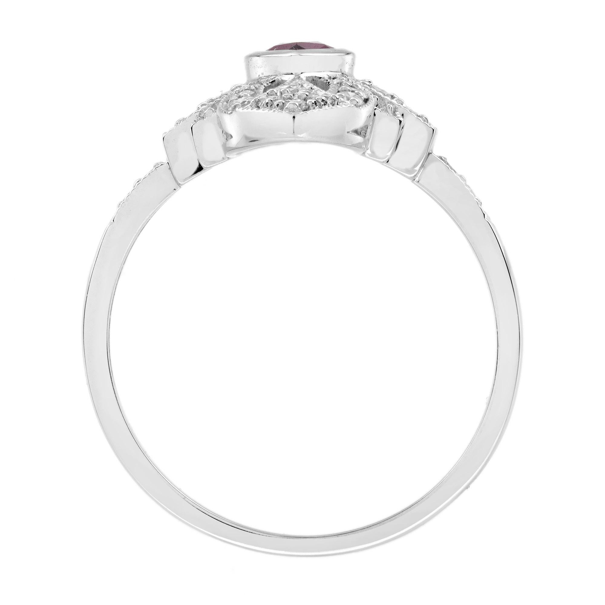 De las mujeres Anillo de cóctel en forma de marquesa de oro blanco de 14 quilates con rubíes y diamantes estilo Art Déco en venta