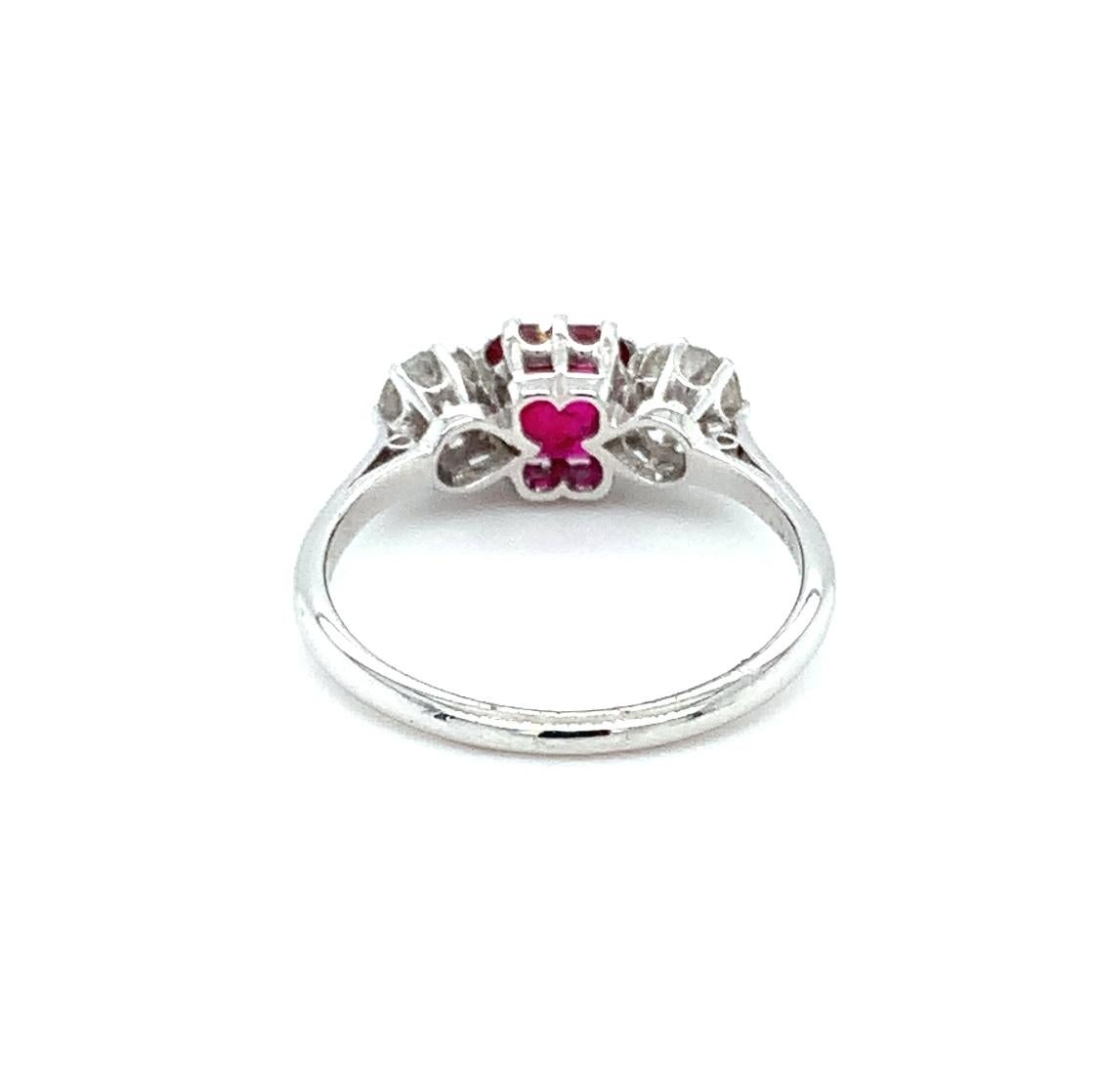 Emerald Cut Ruby and diamond art deco trilogy engagement ring platinum For Sale