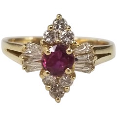 Rubin- und Diamant-Baguette-Ring