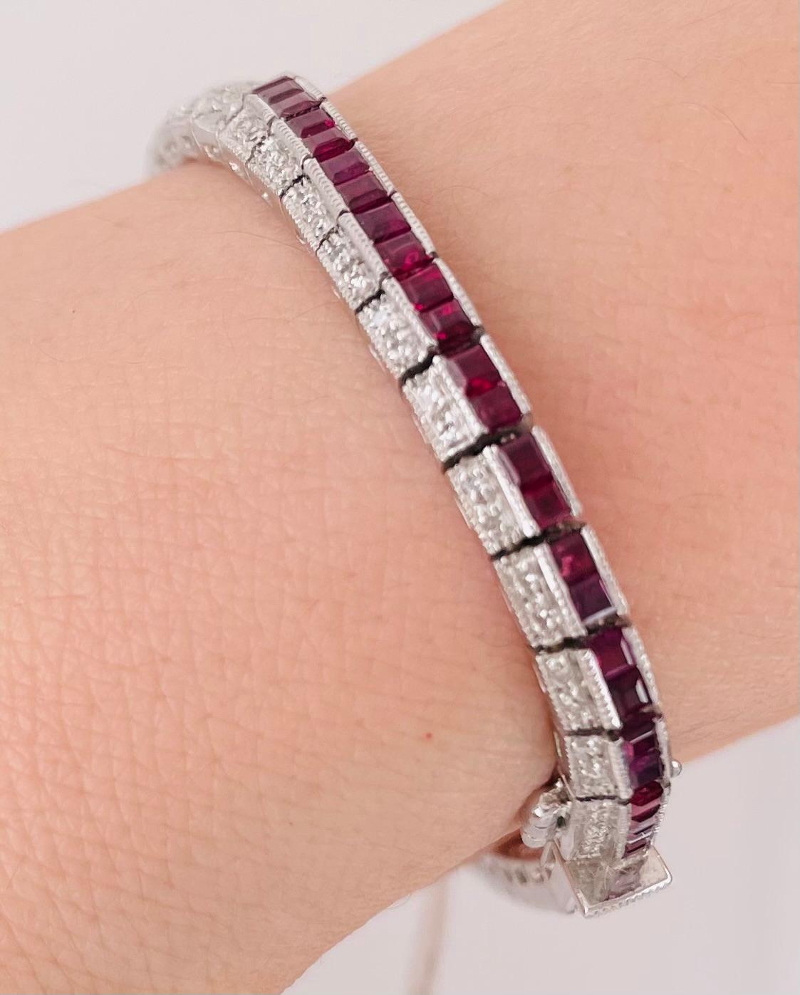 Bracciale con rubini e diamanti, oro bianco 14 carati, stile Art Déco In condizioni buone in vendita a Manhasset, NY