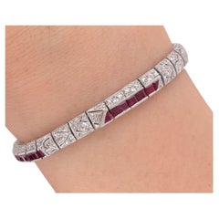 Bracelet en rubis et diamants, or blanc 14kt, style Art déco