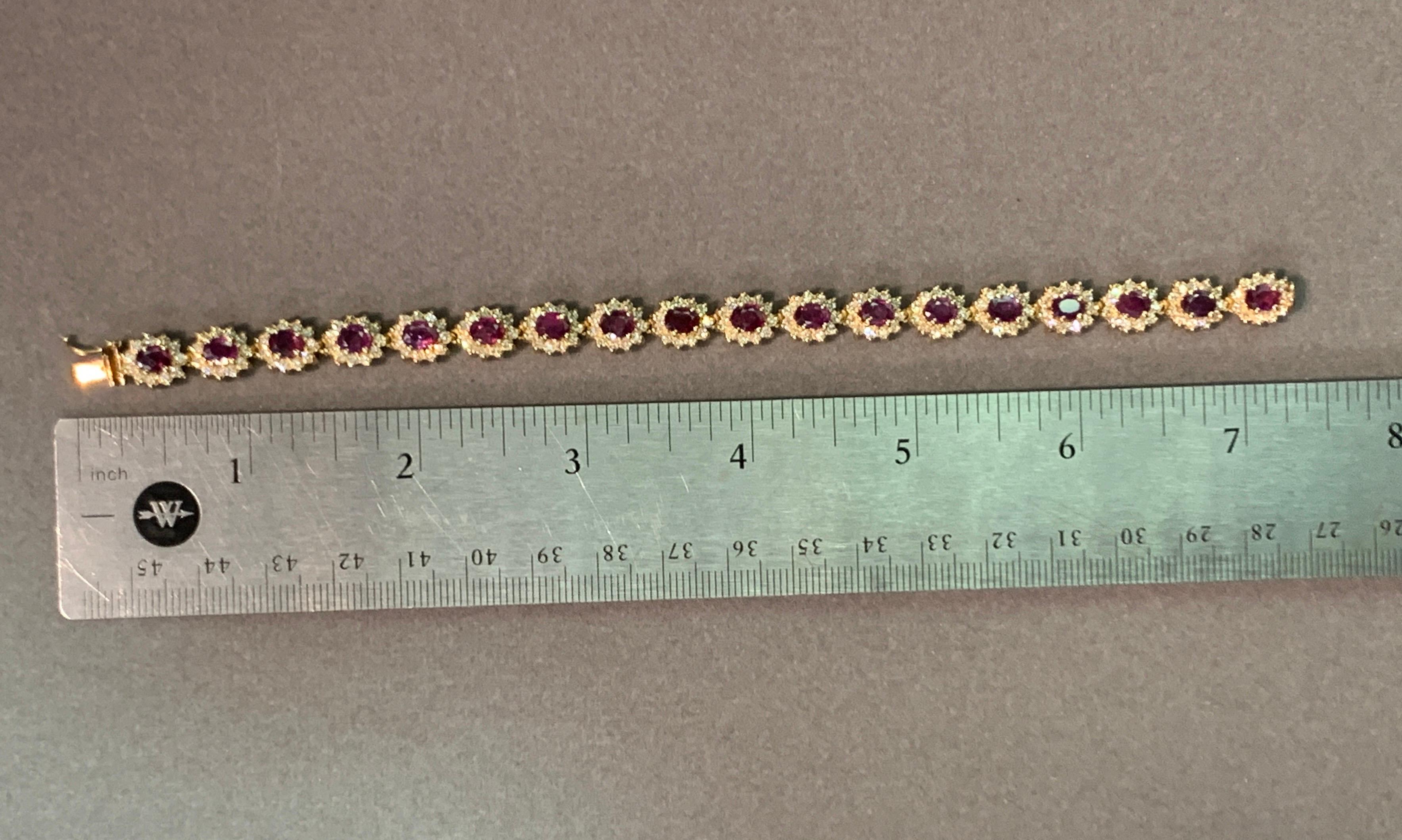 Ruby and Diamond Bracelet  In Excellent Condition For Sale In New York, NY