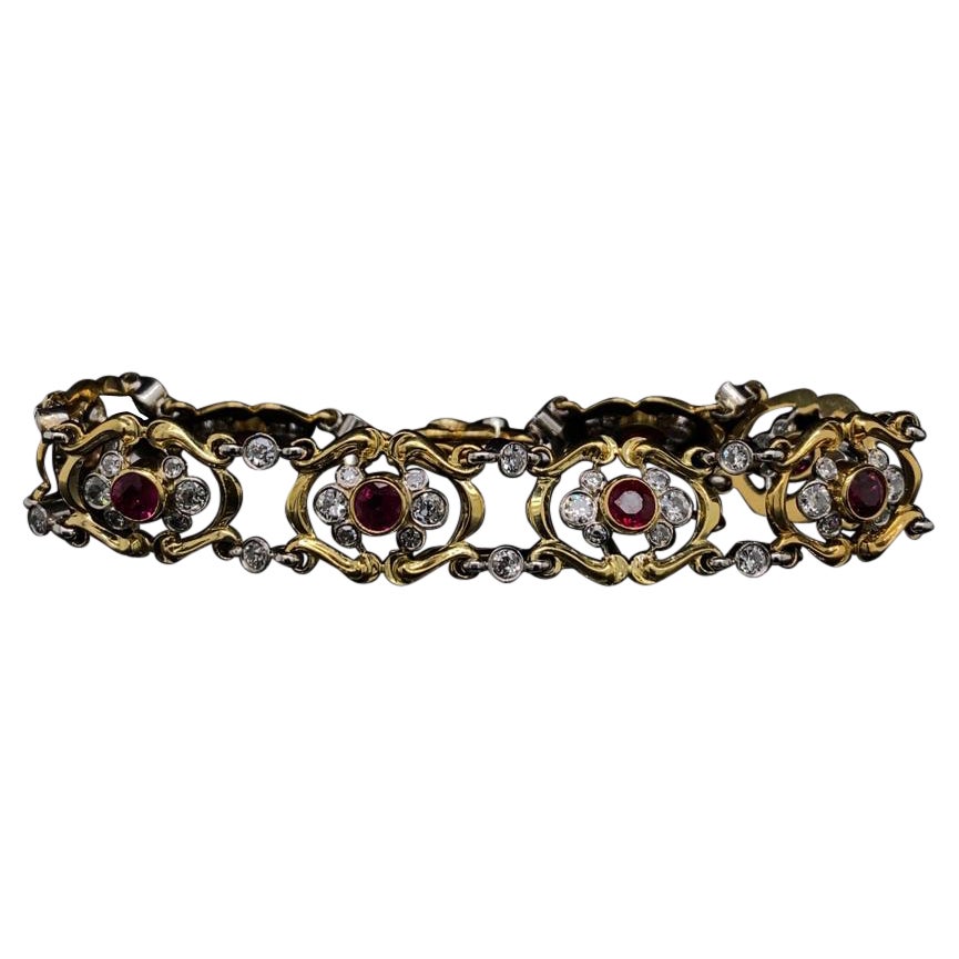 Bracciale di rubini e diamanti in oro giallo 18 carati e platino, circa 1910 in vendita