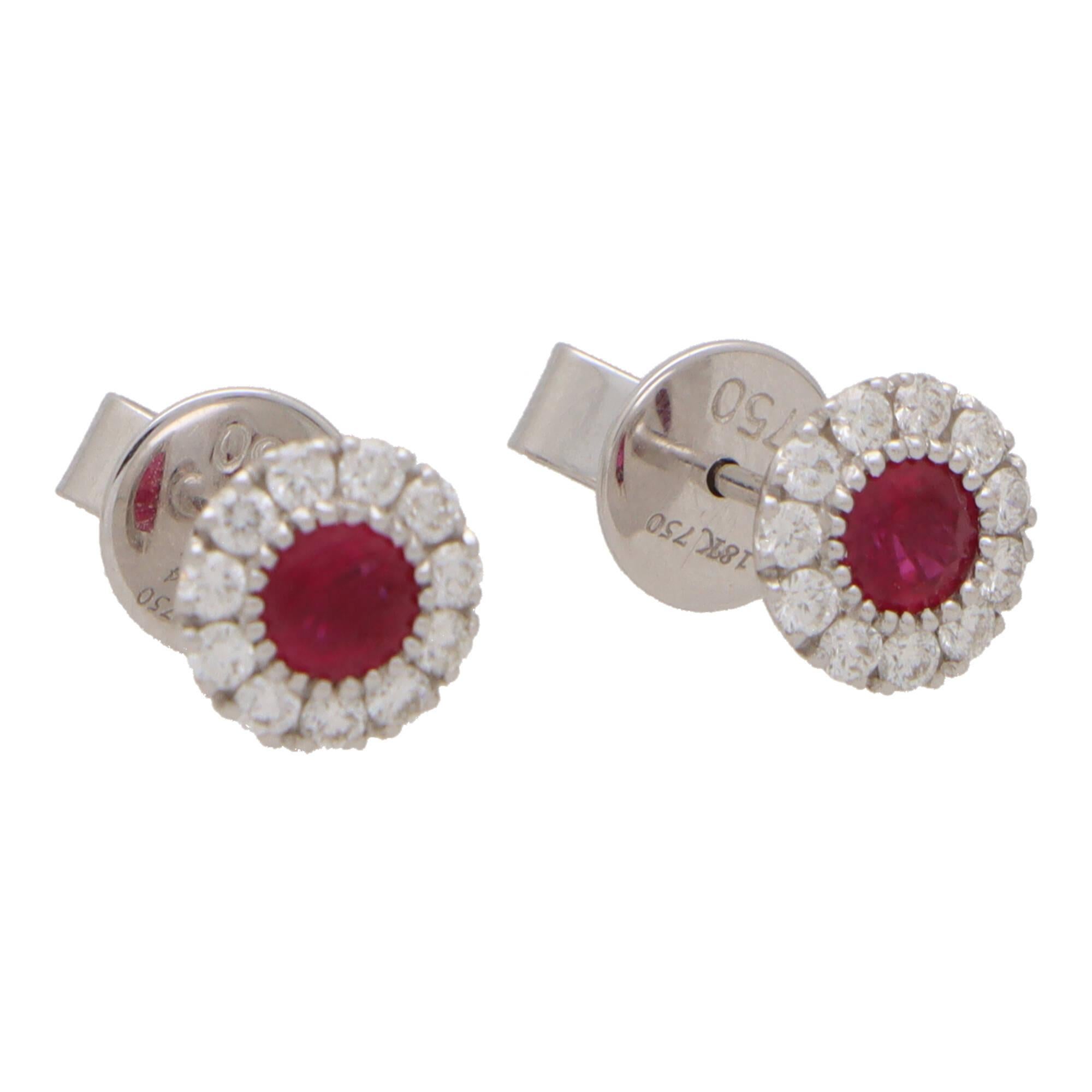 Ruby and Diamond Circular Cluster Earrings in 18k White Gold In Excellent Condition For Sale In London, GB