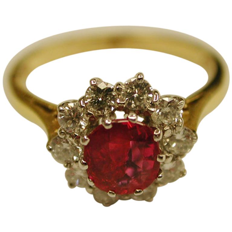 Ruby and Diamond Cluster Ring Set in 18 Carat, Dated 1990, London Assay For Sale