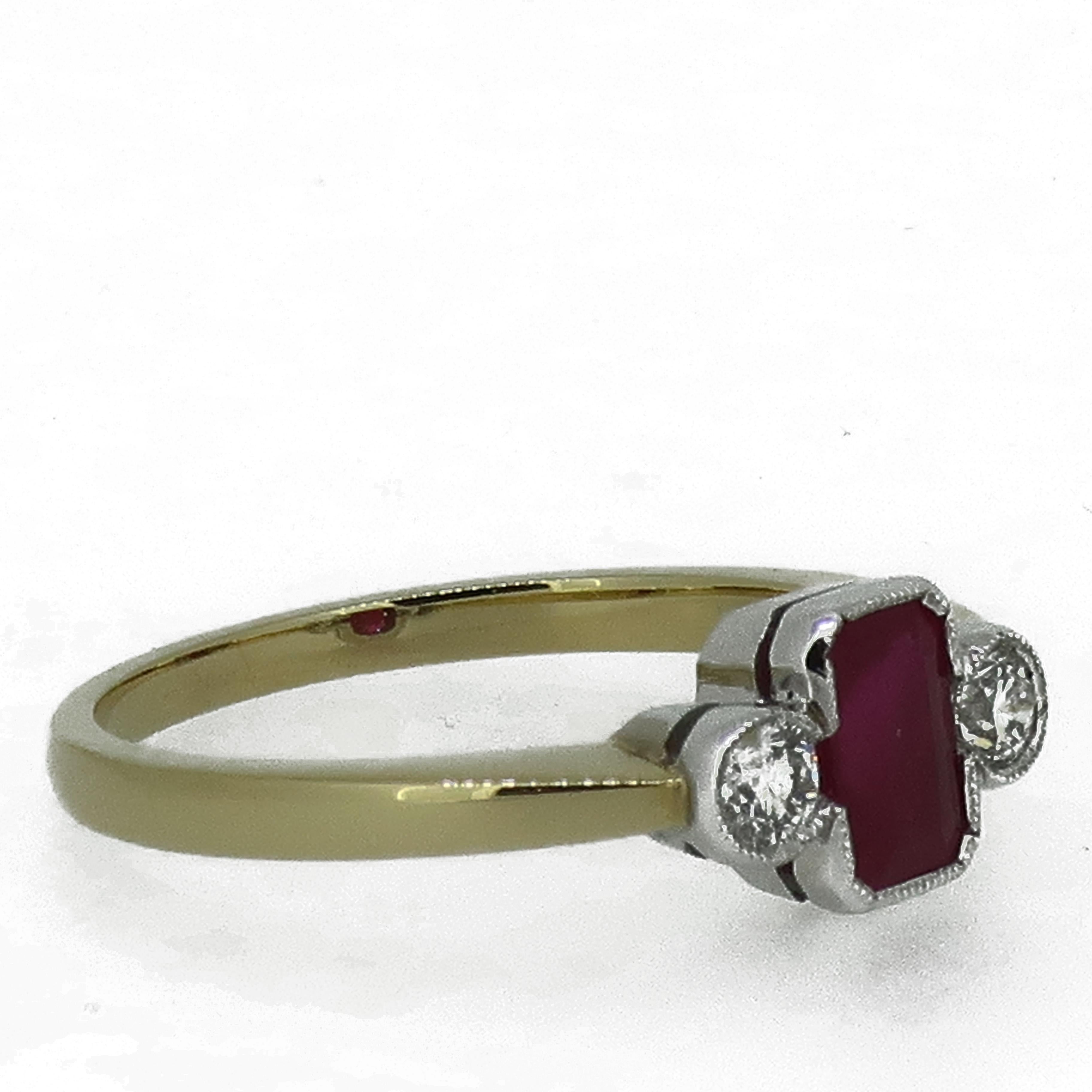 Ruby and Diamond Deco Style Three-Stone Ring 18 Karat Yellow and White Gold In New Condition For Sale In East Grinstead, GB