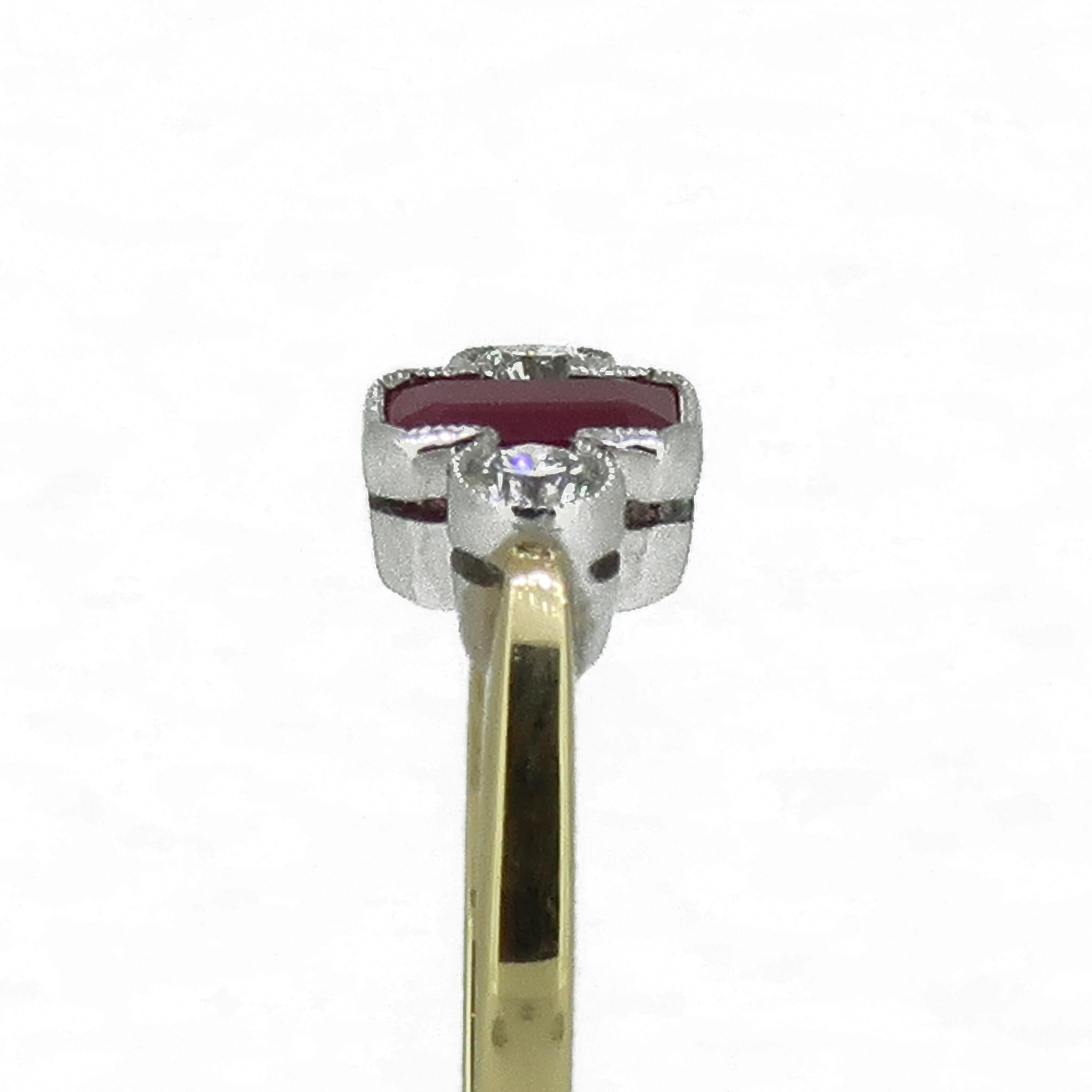 Ruby and Diamond Deco Style Three-Stone Ring 18 Karat Yellow and White Gold For Sale 1