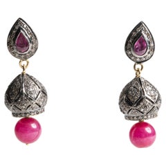 Boucles d'oreilles en goutte rubis et diamant