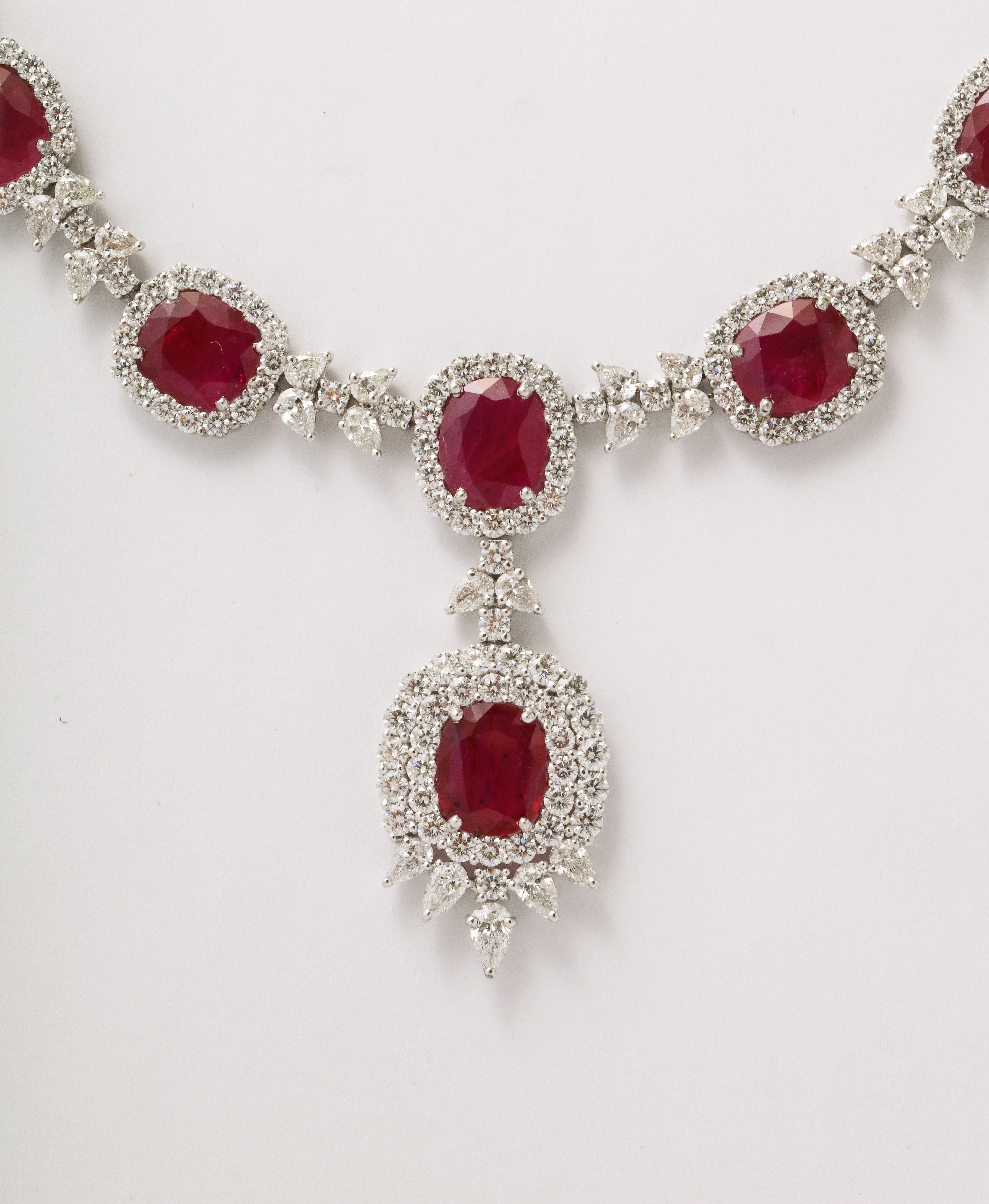 Ruby and Diamond Drop Necklace In New Condition For Sale In New York, NY