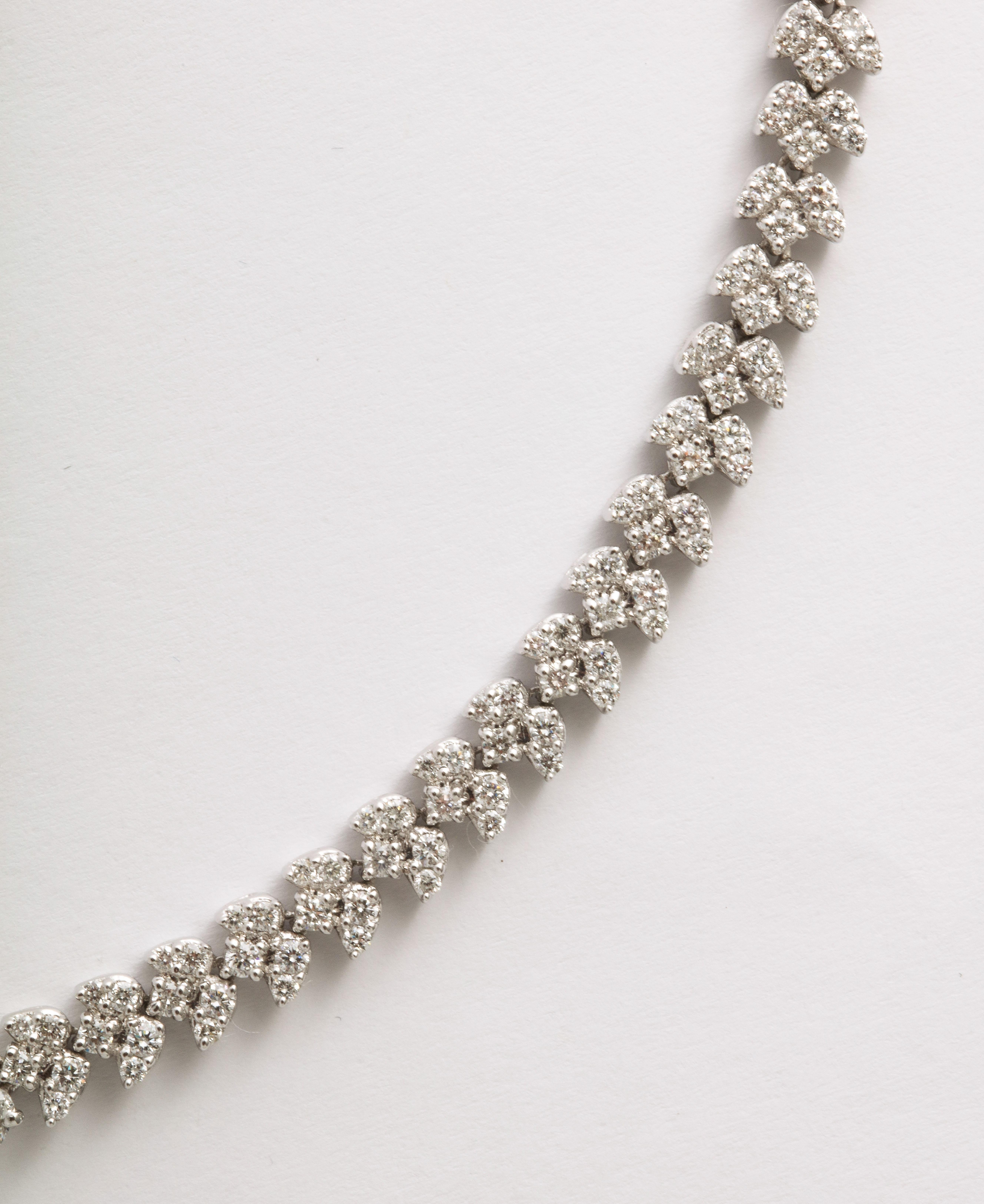 Rubin und Diamant Tropfen Halskette  für Damen oder Herren im Angebot