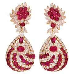 Clips d'oreilles en rubis et diamants