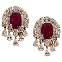 Boucles d'oreilles en rubis et diamants