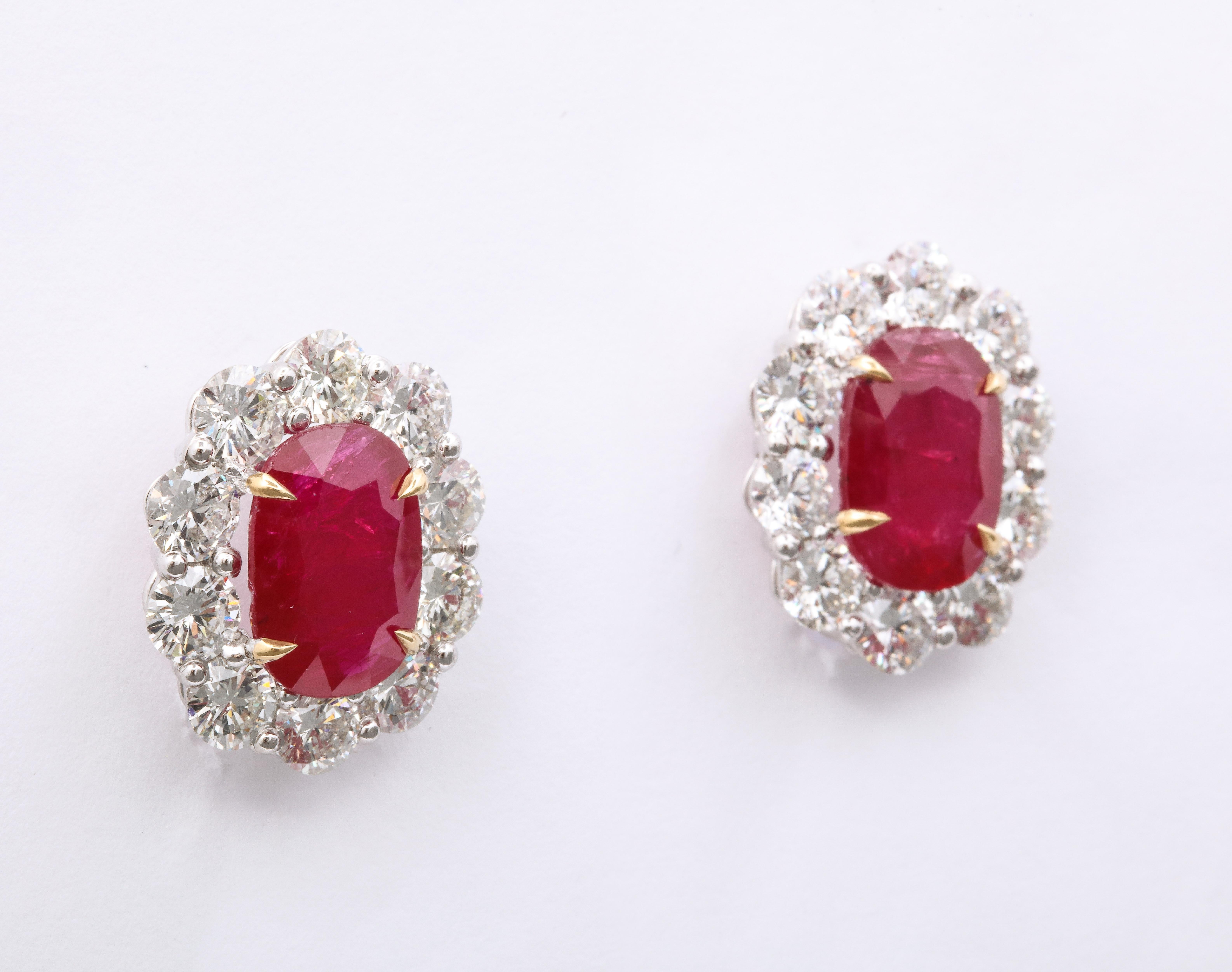 Ruby and Diamond Earrings In New Condition For Sale In New York, NY