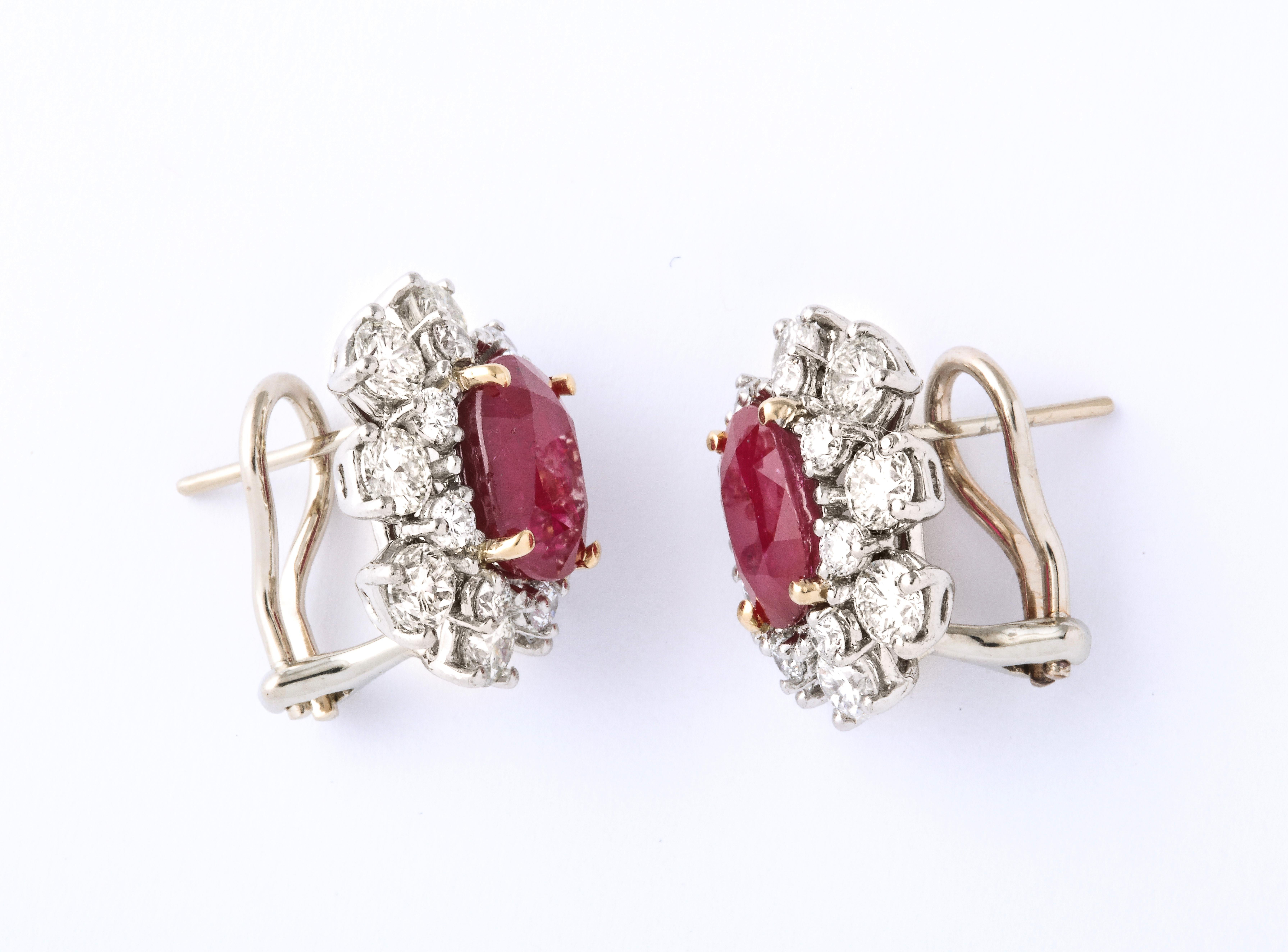 Ruby and Diamond Earrings In New Condition For Sale In New York, NY