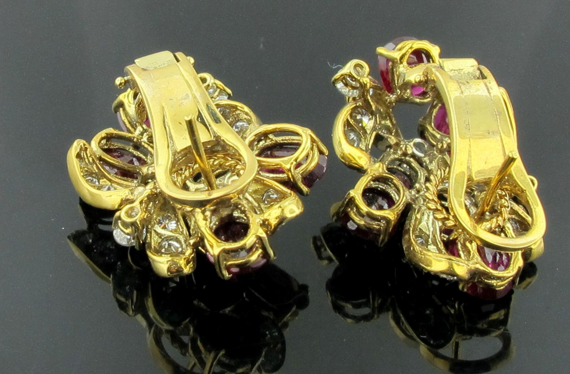 Ruby and Diamond Earrings Set in 18 Karat Yellow Gold In Excellent Condition In Palm Desert, CA