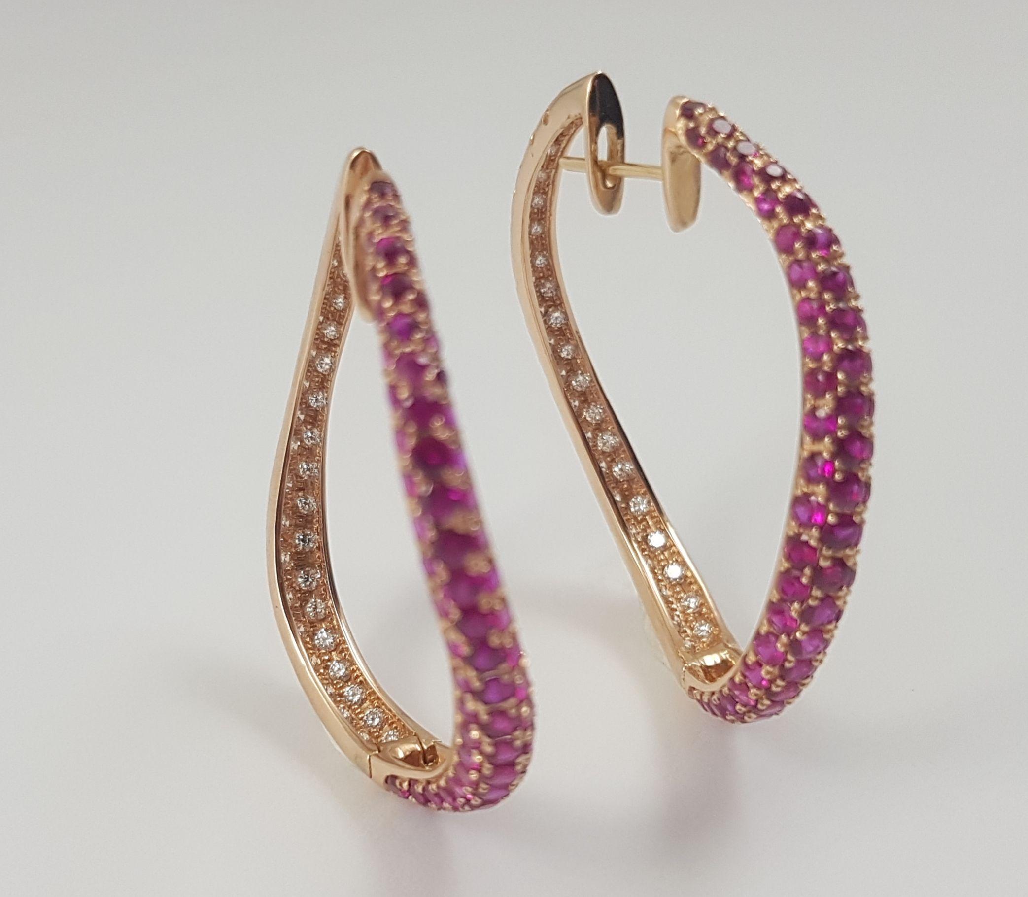 Ruby and Diamond Earrings set in 18K Rose Gold Settings  In New Condition For Sale In Bangkok, 10