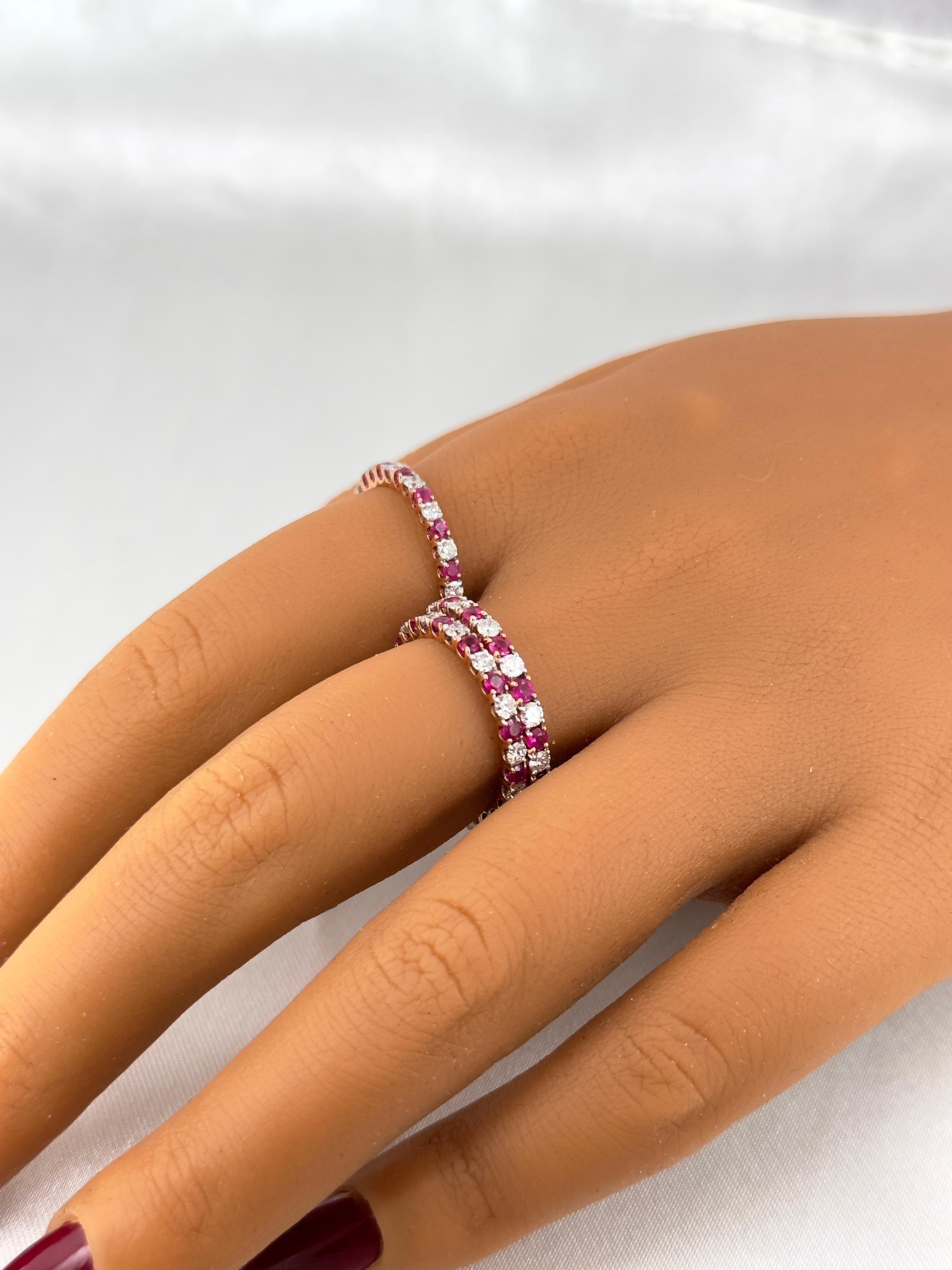 Edelstein-Eternity-Ringe mit Rubin und Diamanten, Stapelbare Ringe im Zustand „Neu“ im Angebot in New York, NY