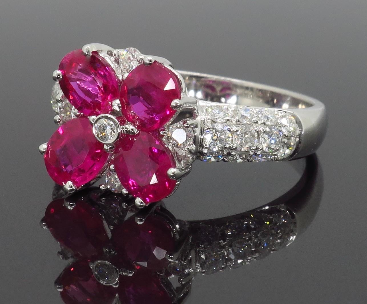 Ruby and Diamond Flower Ring in 18 Karat White Gold In New Condition In Webster, NY