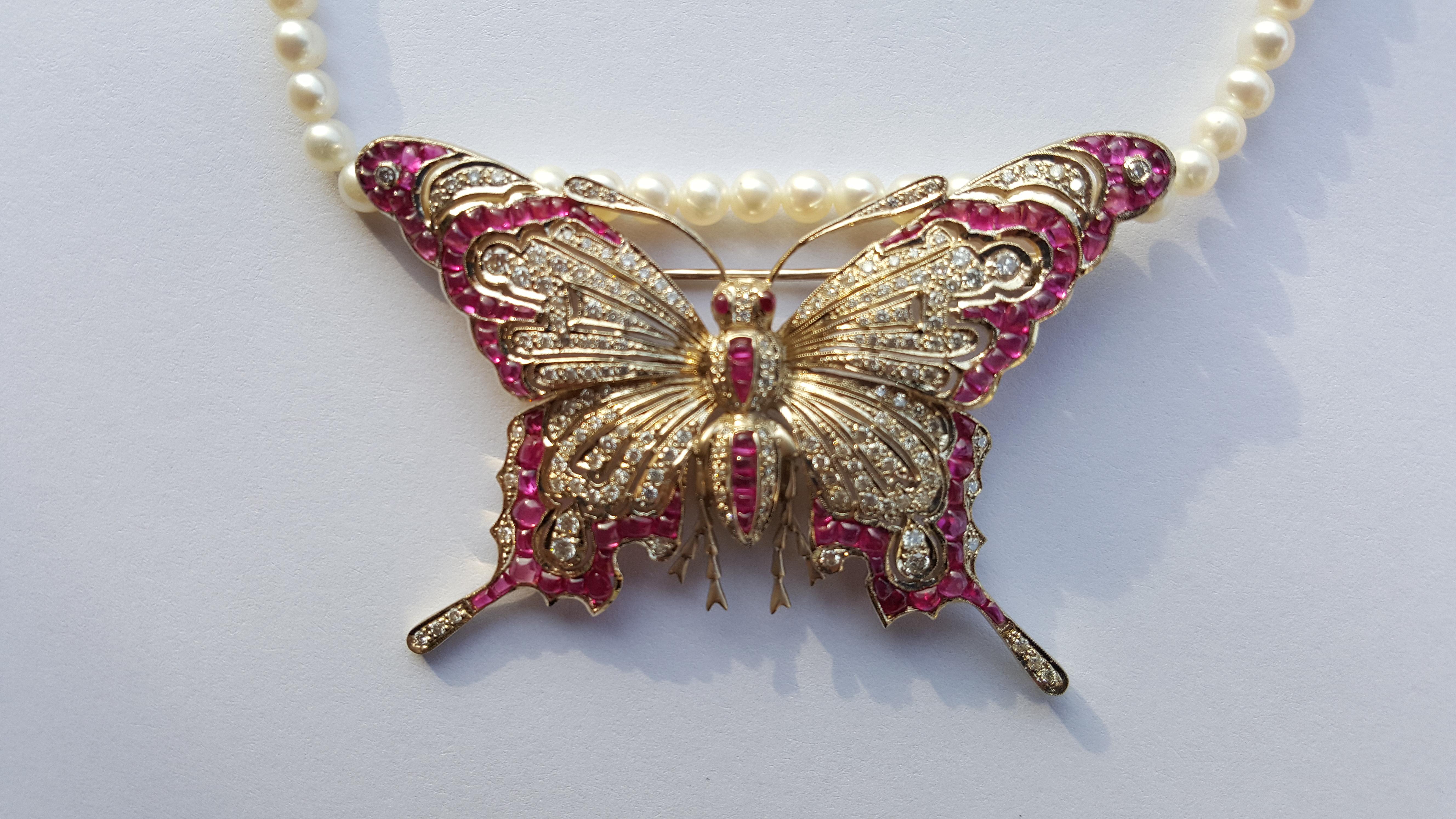 Schmetterlingsbrosche mit Rubinen und Diamanten aus Gold Damen im Angebot