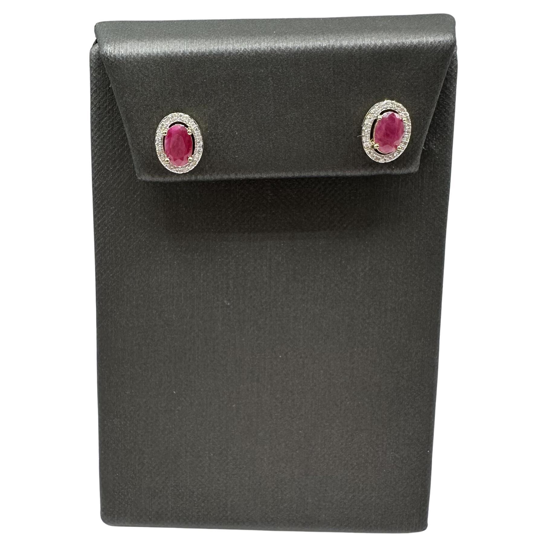 Orecchini a cerchio con rubino e diamante in oro giallo 10kt - Design/One, 1,53g