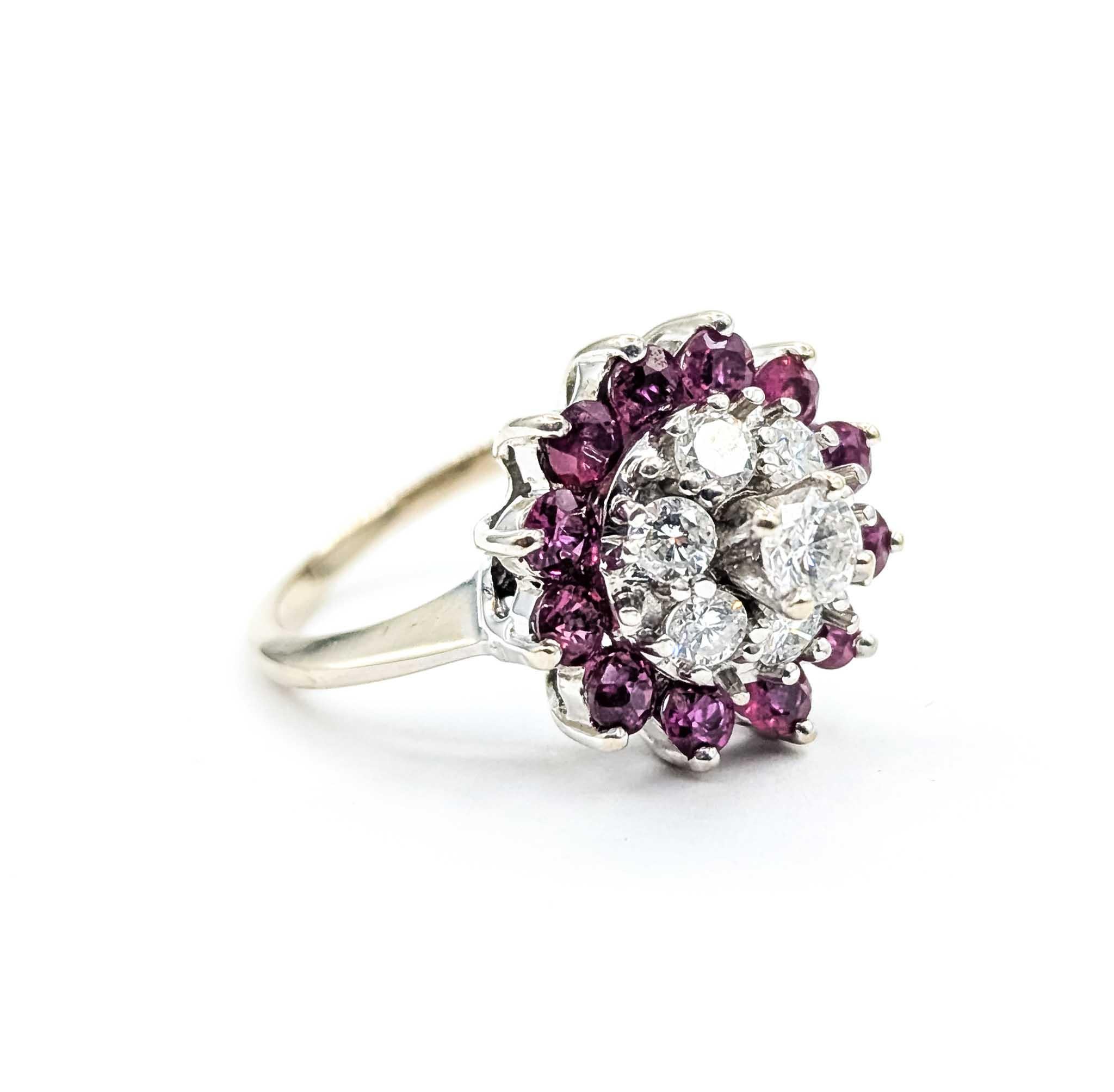 Rubin- und Diamantring aus der Mitte des Jahrhunderts aus 14k Weißgold im Angebot 4