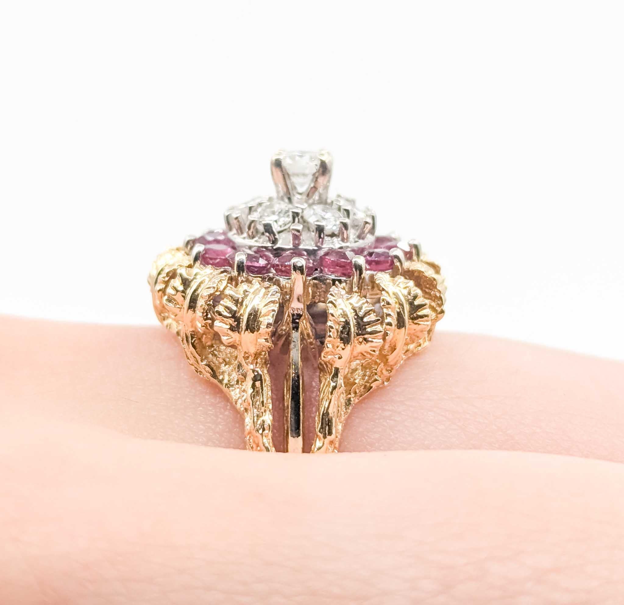 Rubin- und Diamantring aus der Mitte des Jahrhunderts aus 14k Weißgold im Zustand „Hervorragend“ im Angebot in Bloomington, MN