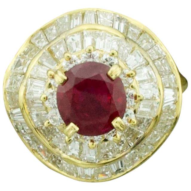 Ruby and Diamond Modern Pretty Ballerina Ring in 18 Karat For Sale at ...