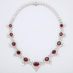 Collar de rubíes y diamantes