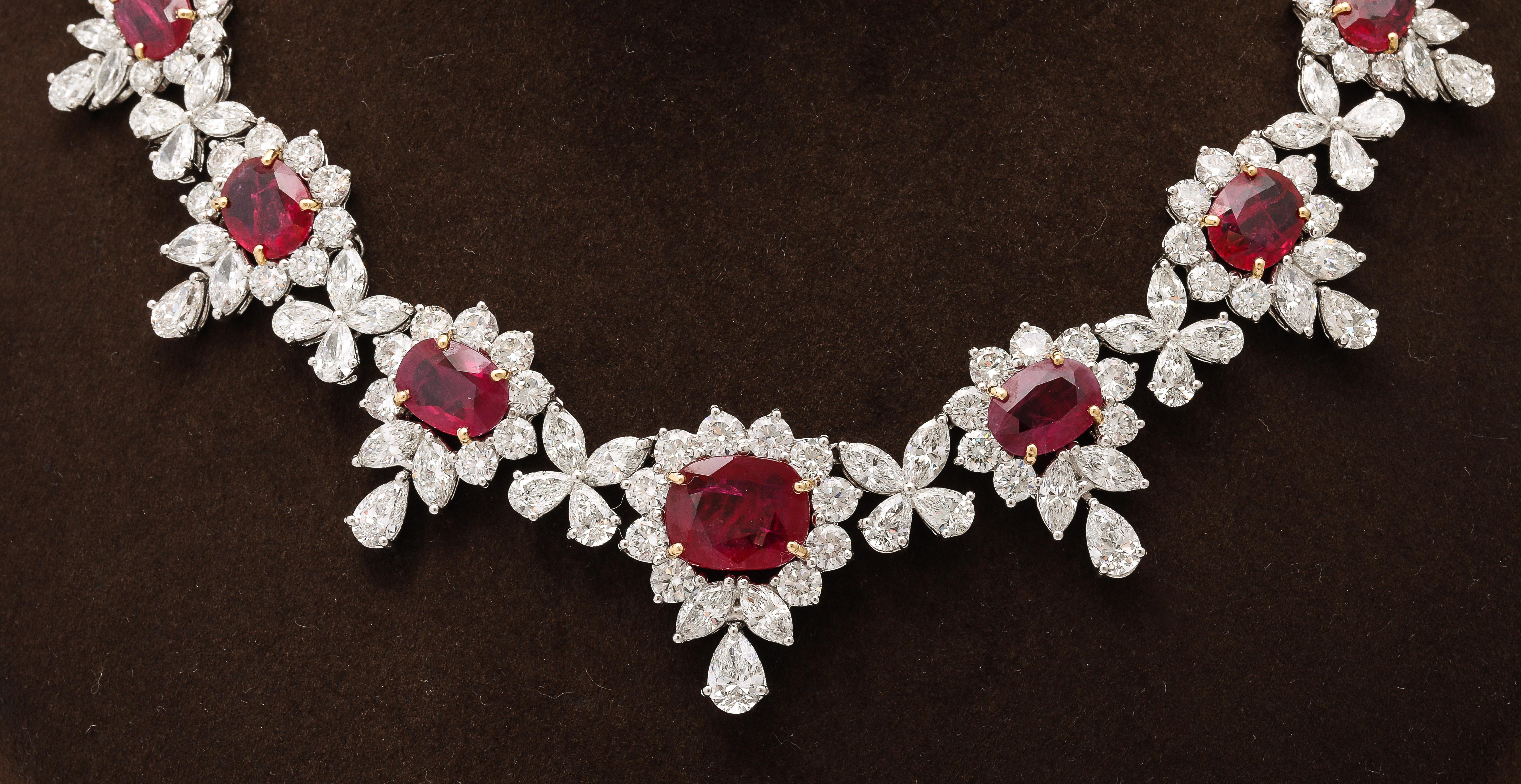 Collana di rubini e diamanti in vendita 4