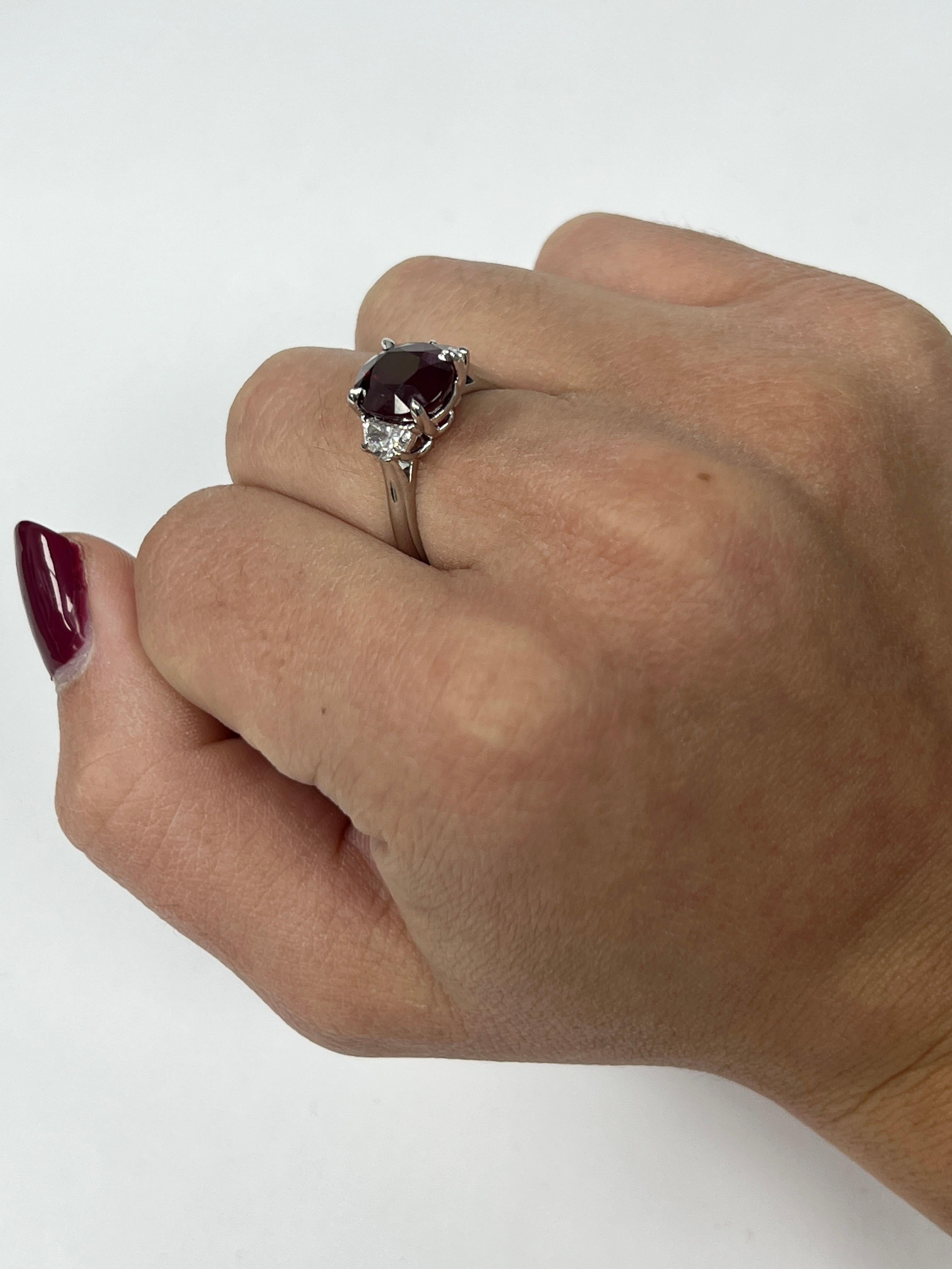 Brilliant Cut Ruby and Diamond Oval Shaped Ring For Sale