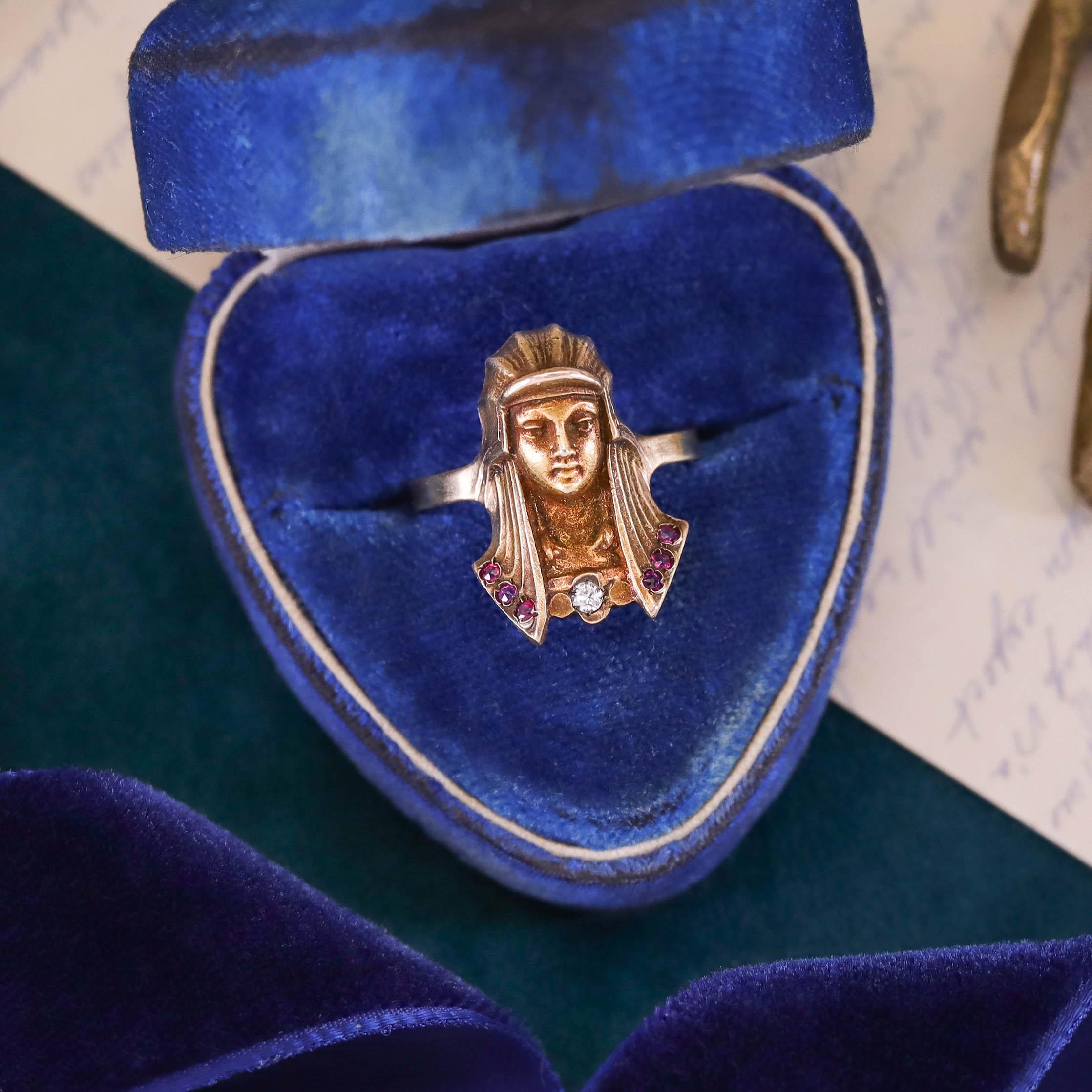 Ruby and Diamond Pharaoh Ring of 14k Gold For Sale 1