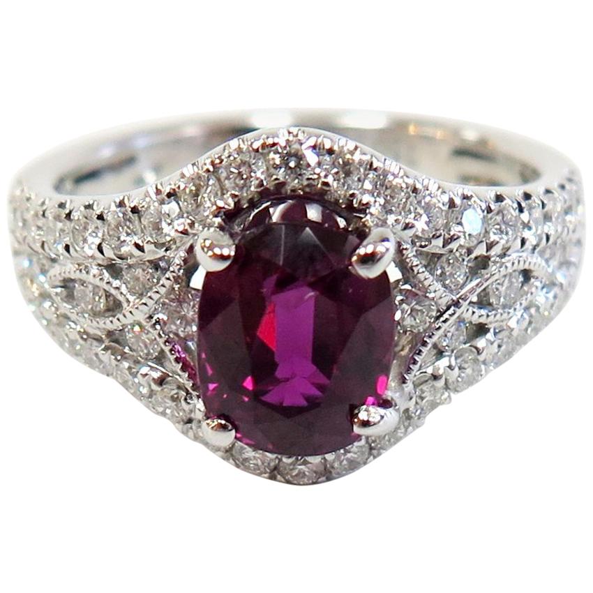 Ruby and Diamond Ring / 18 Karat White Gold For Sale