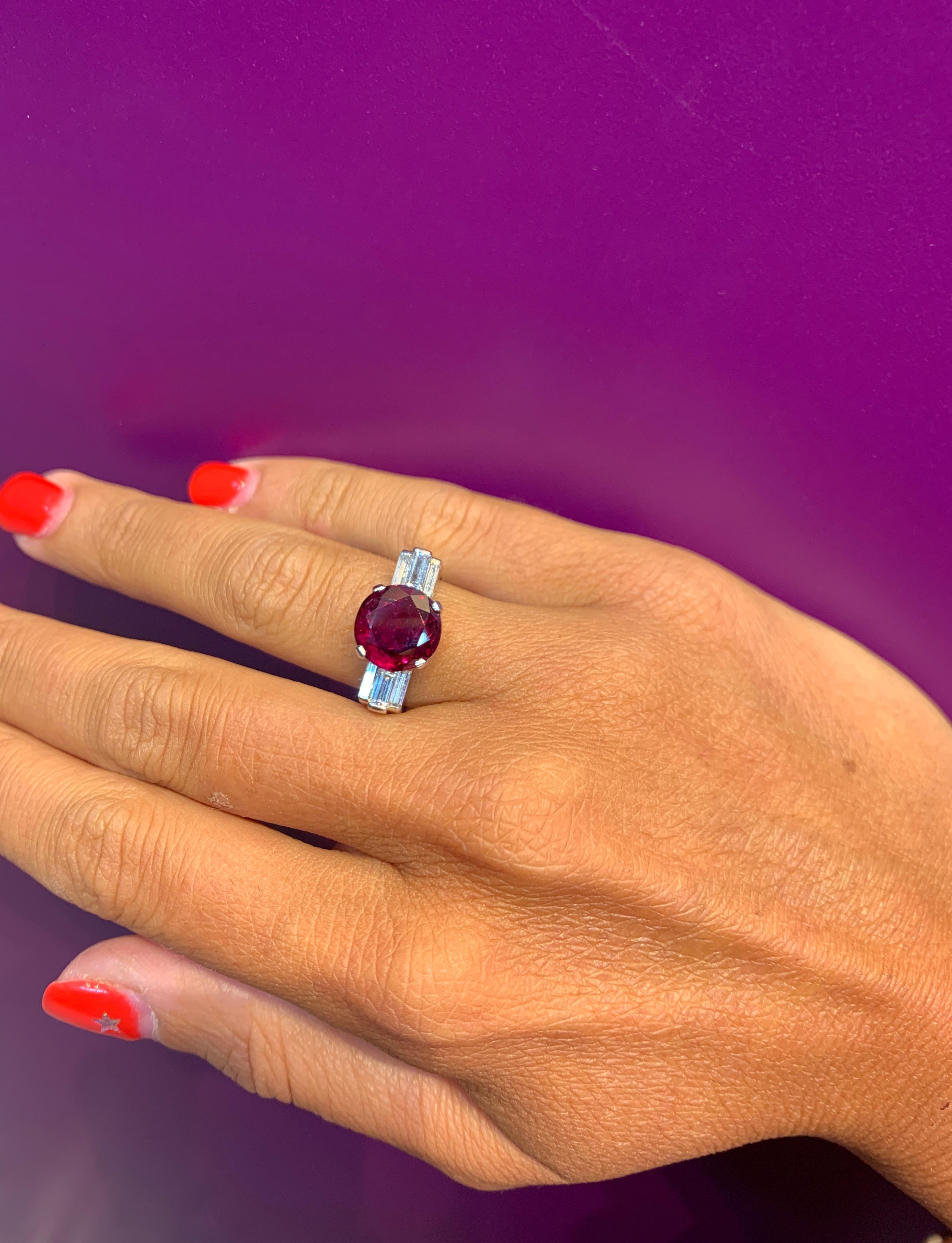 Ruby and Diamond Ring For Sale 2