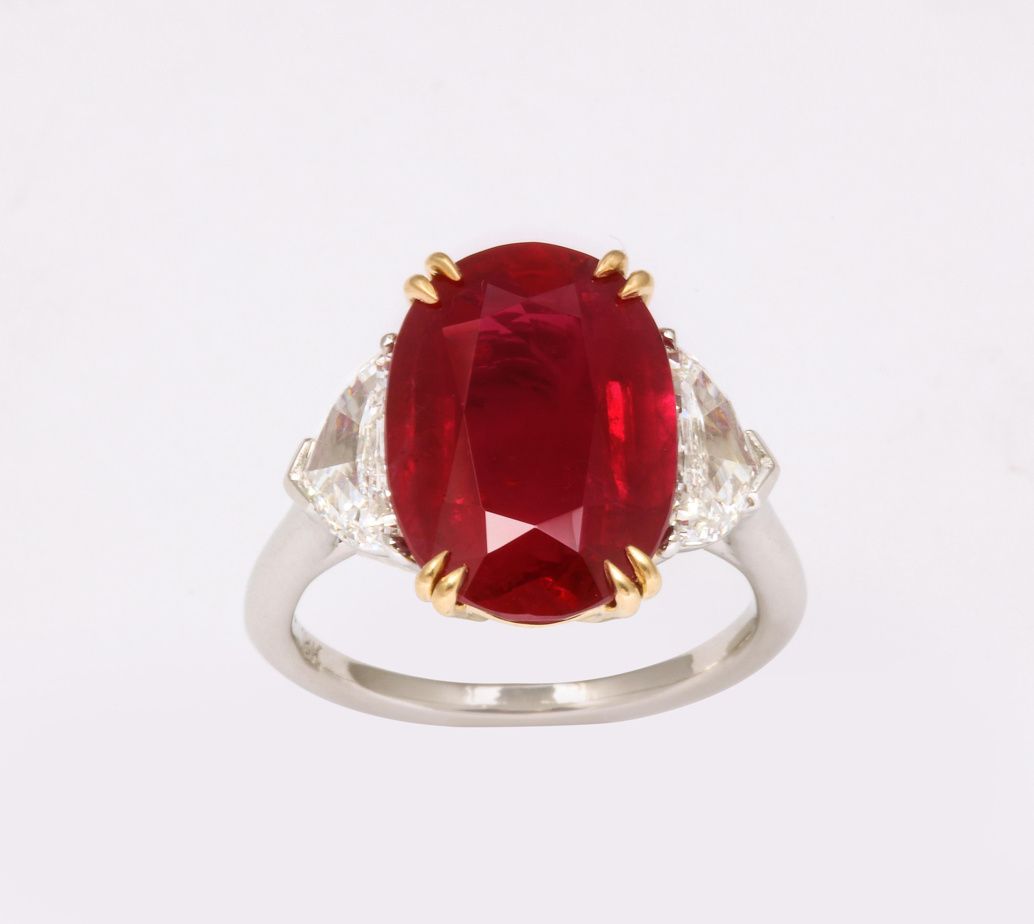 Ruby and Diamond Ring  In New Condition For Sale In New York, NY