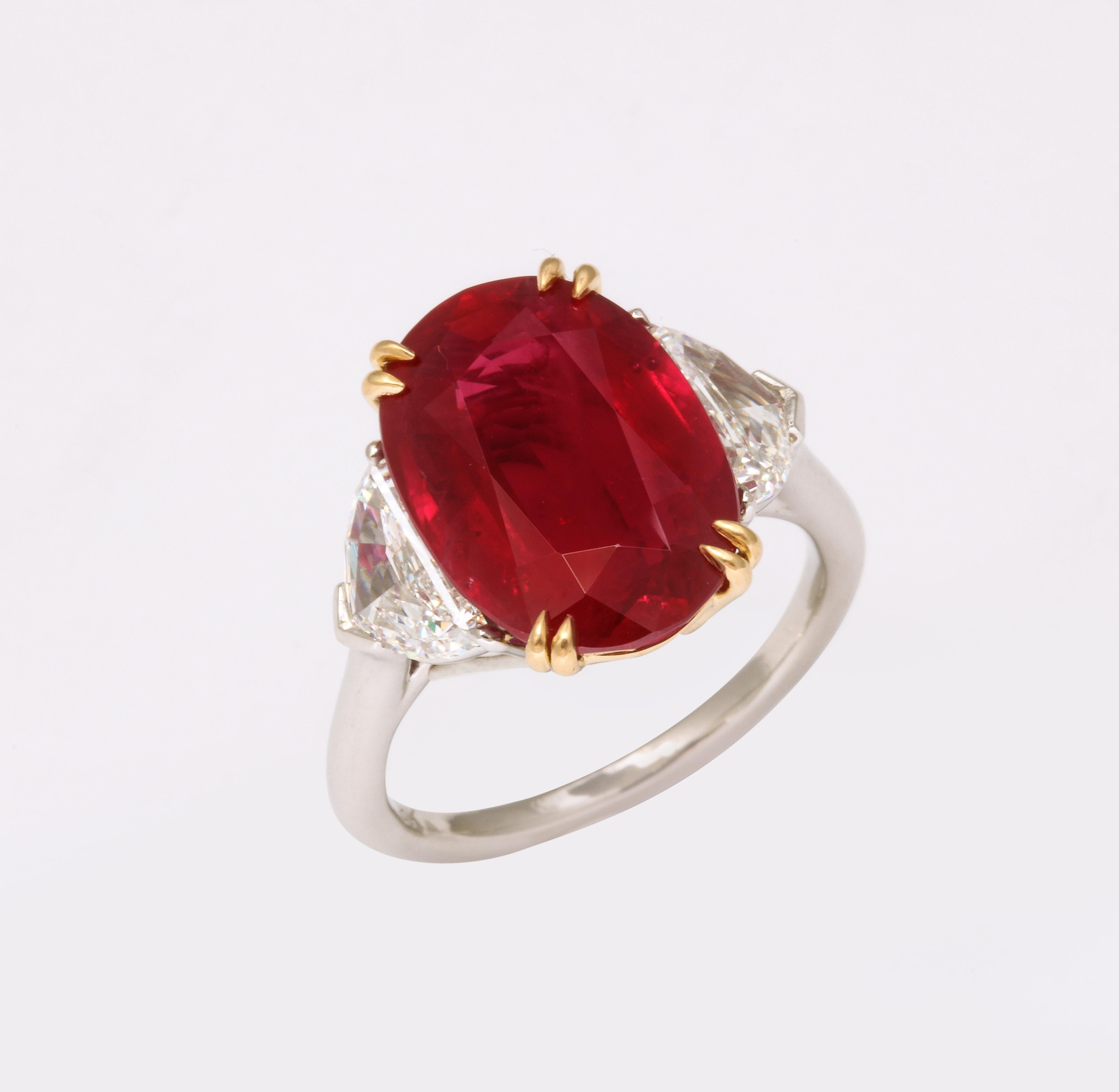 Women's or Men's Ruby and Diamond Ring  For Sale